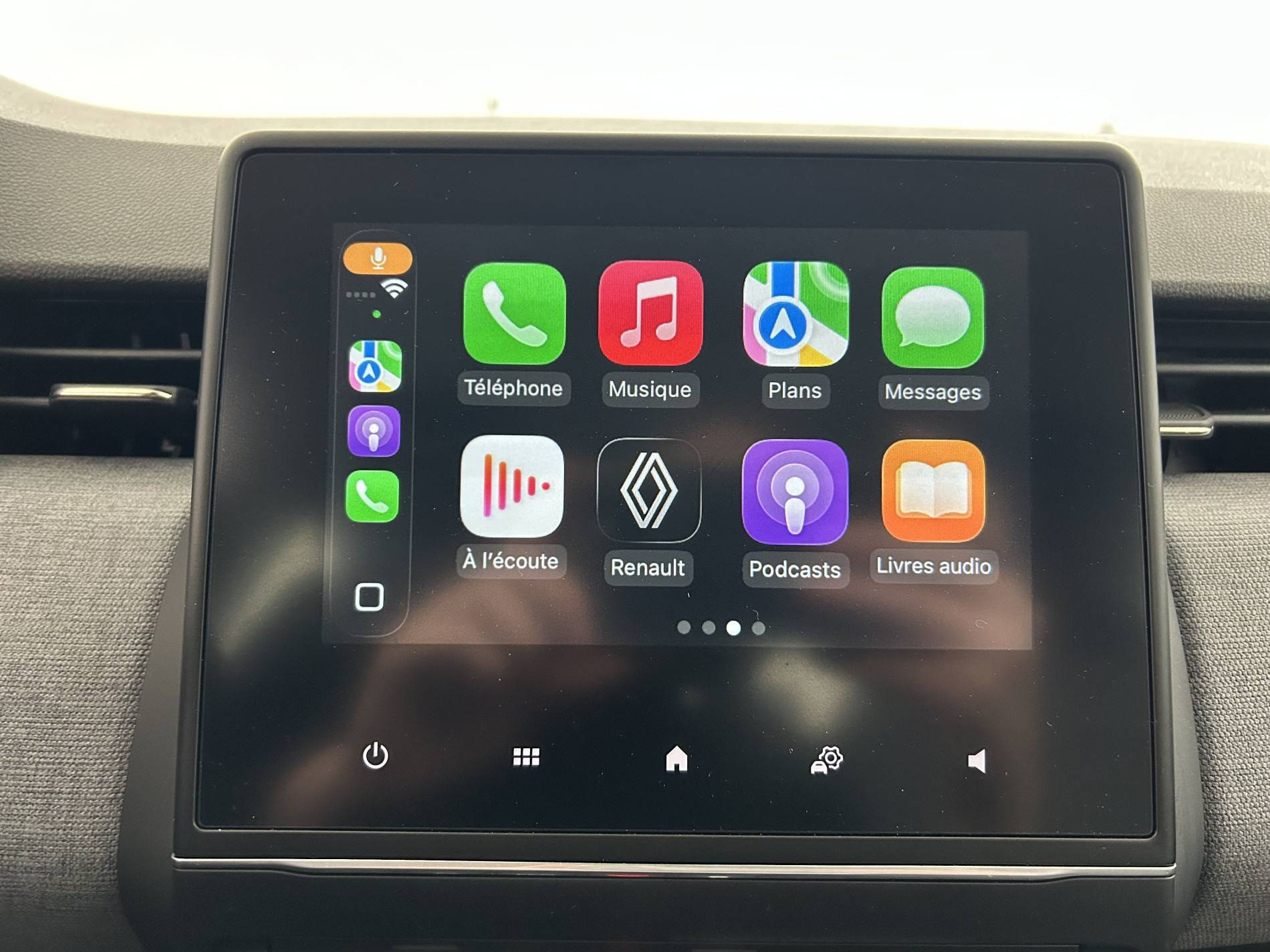 Vente en ligne Renault Clio 5 Clio E-Tech full hybrid 145 ch GSR2 au prix de 19 990 €