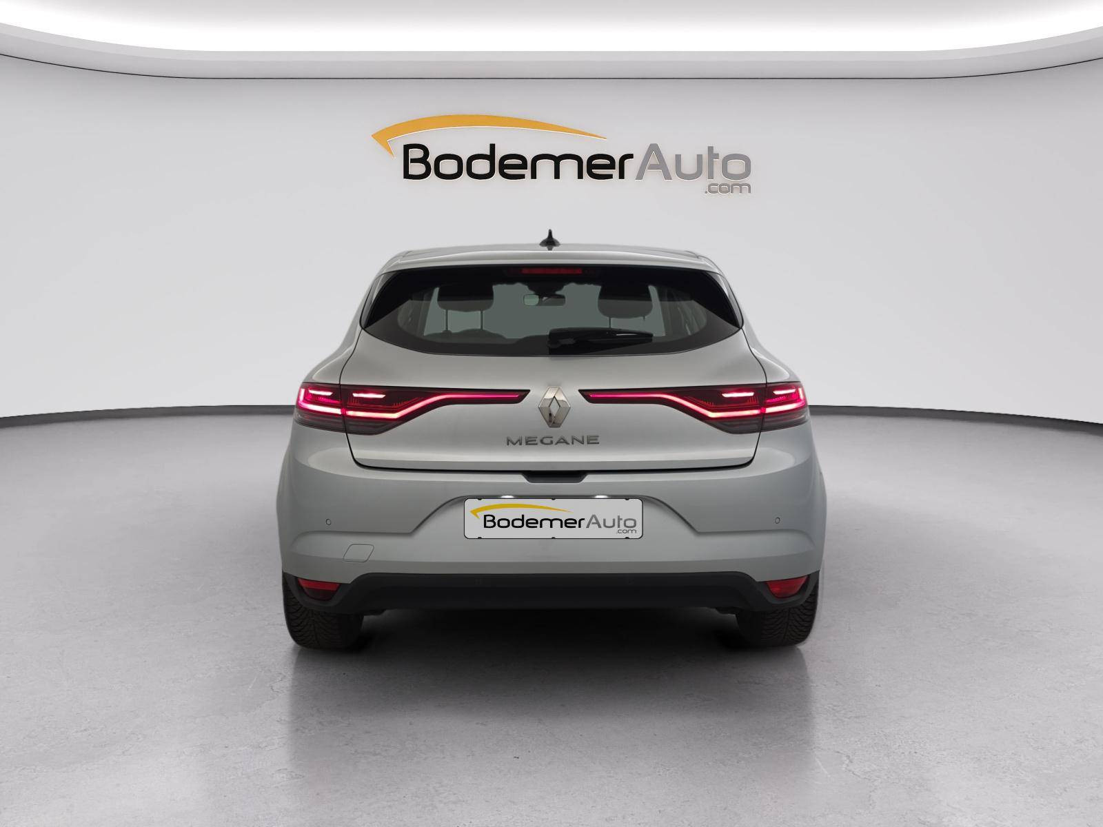 Vente en ligne Renault Megane 4  TCe 140 au prix de 16 490 €