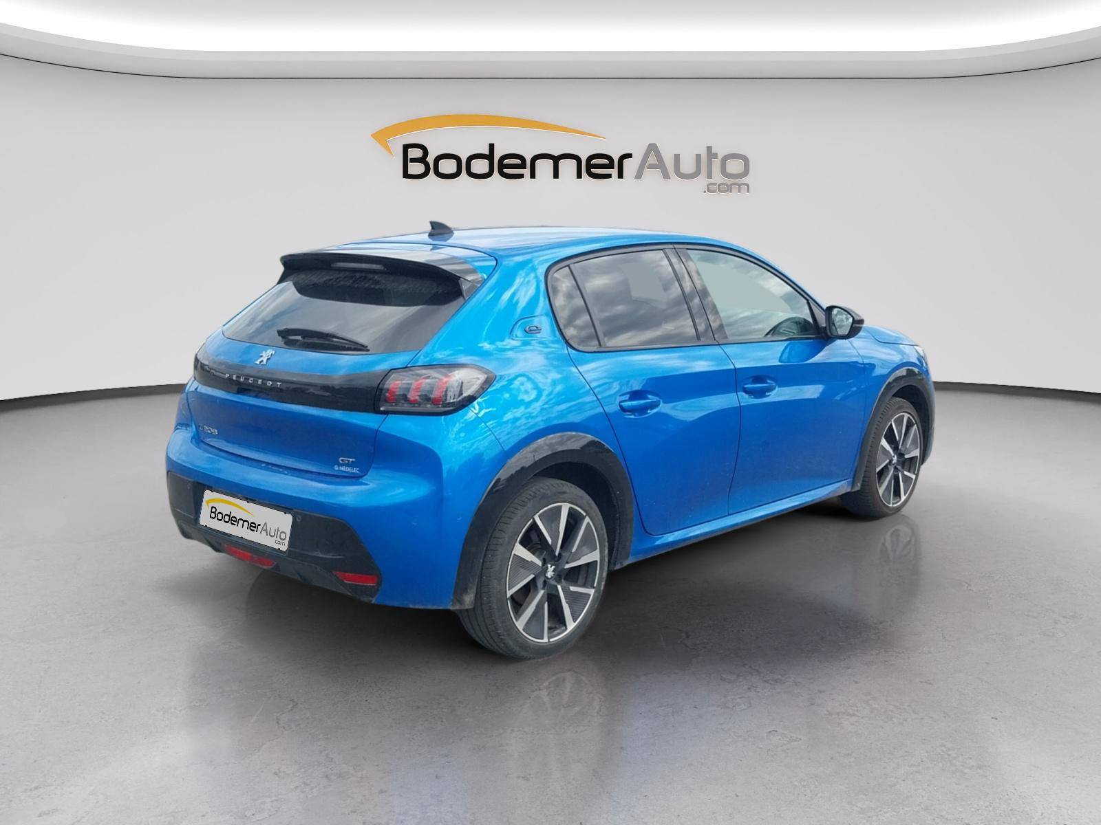 Vente en ligne Peugeot E-208  50 kWh 136ch au prix de 16 490 €