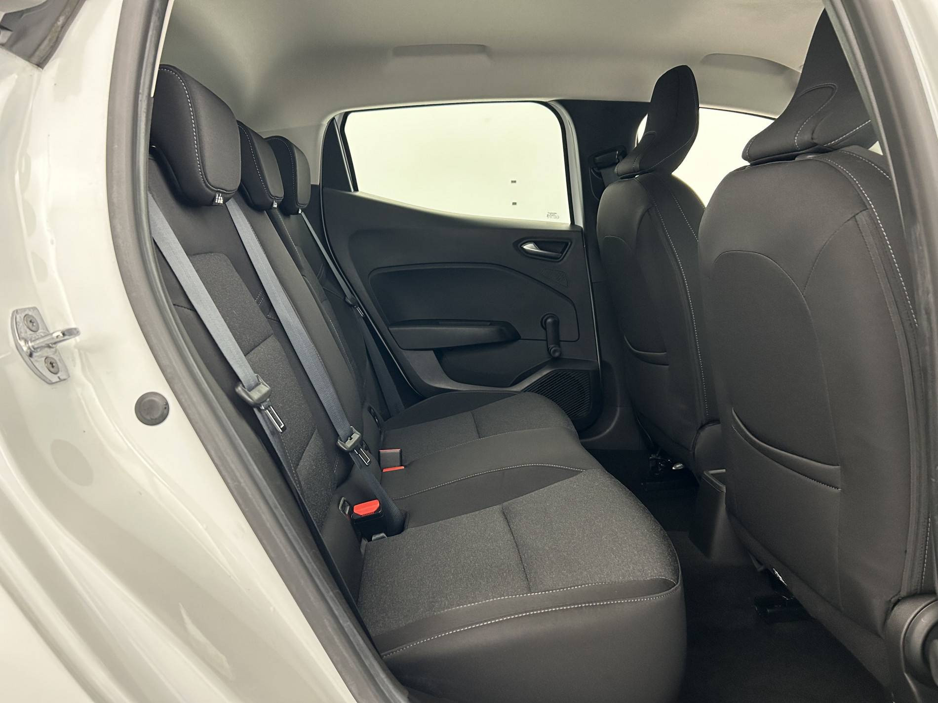 Vente en ligne Renault Clio 5 Clio Blue dCi 100 - 21N au prix de 15 190 €