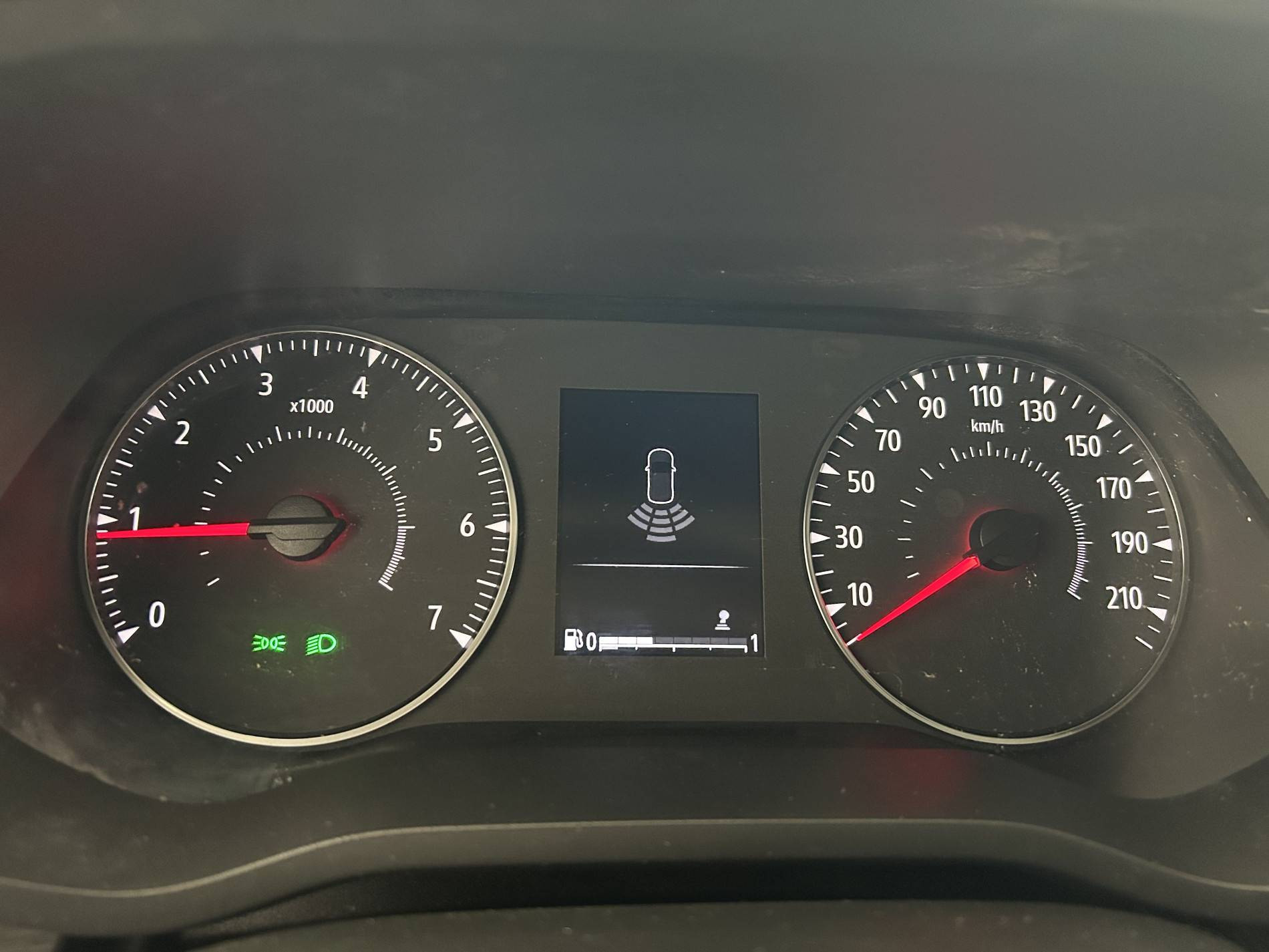 Vente en ligne Renault Trafic 3 Fourgon TRAFIC FGN L1H1 2800 KG BLUE DCI 110 au prix de 18 990 €