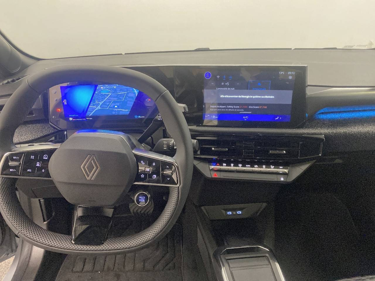 Vente en ligne Renault Clio 6 Clio E-Tech full hybrid 160 ch au prix de 50 000 €