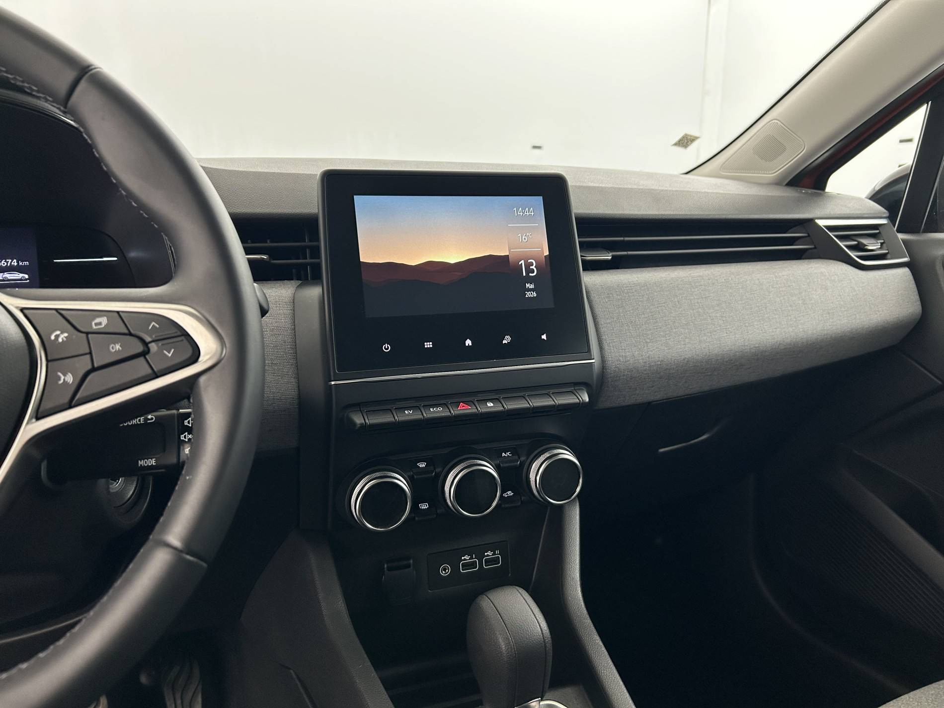 Vente en ligne Renault Clio 5 Clio E-Tech full hybrid 145 au prix de 18 890 €