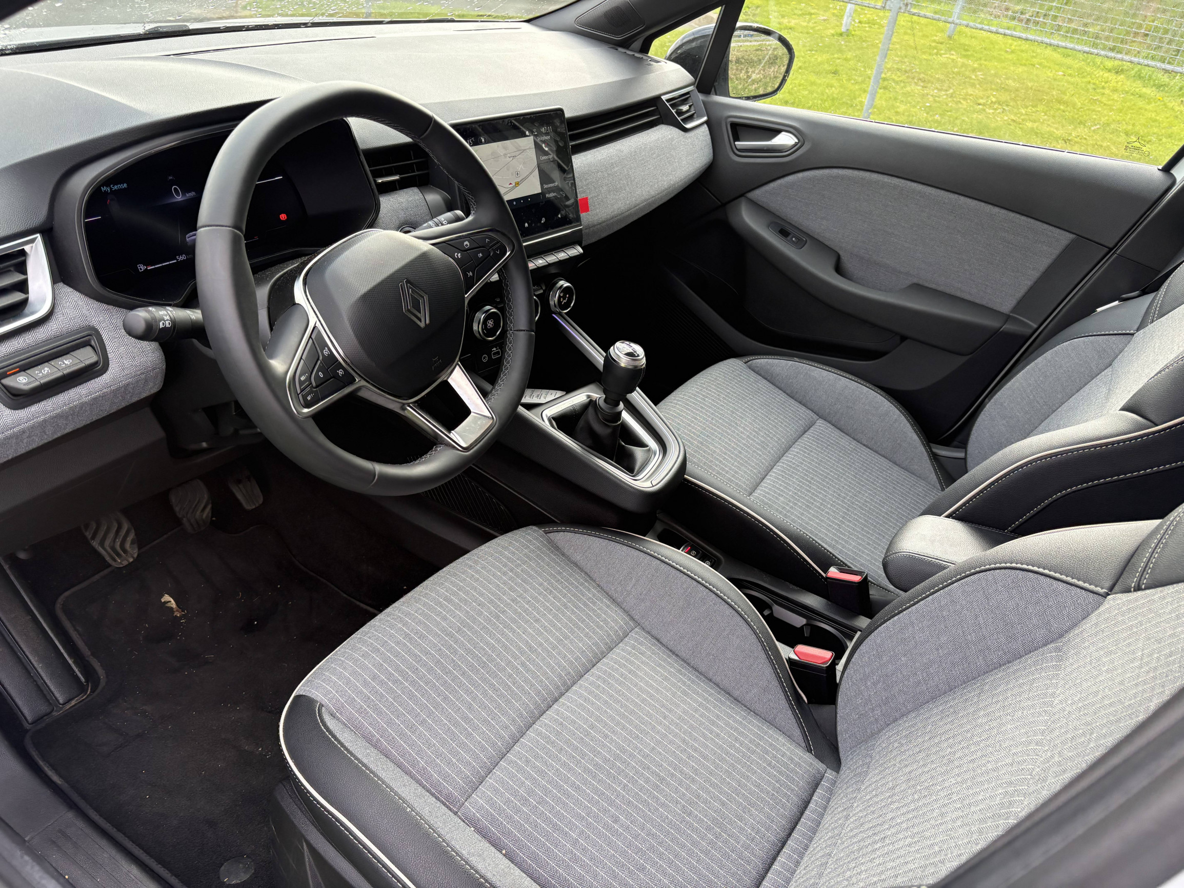 Vente en ligne Renault Clio 5 Clio TCe 90 ch GSR2 au prix de 17 890 €