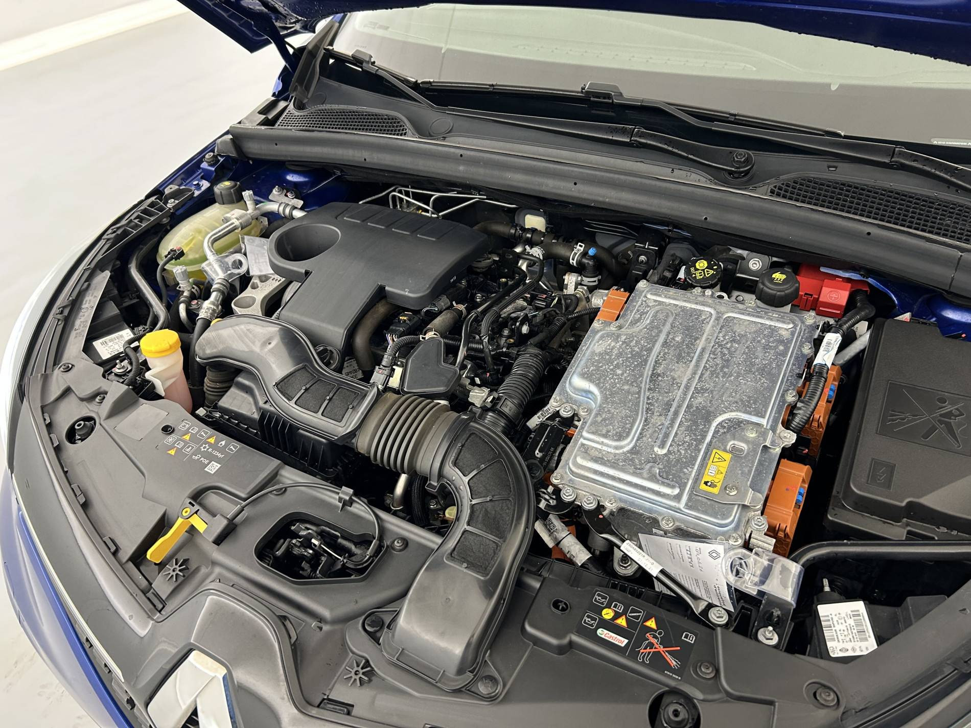 Vente en ligne Renault Clio 5 Clio E-Tech 140 - 21N au prix de 17 790 €