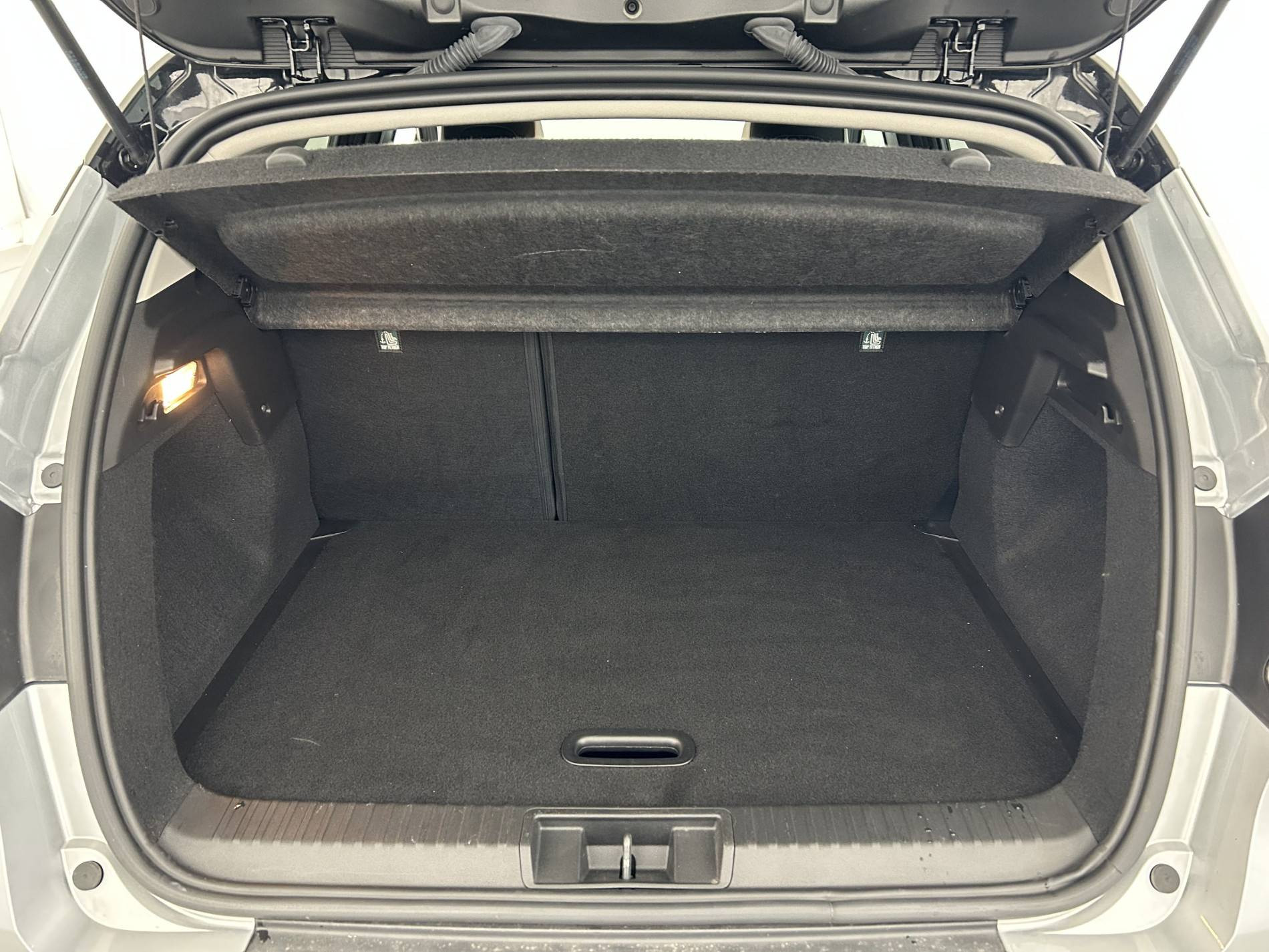 Vente en ligne Renault Captur  mild hybrid 160 EDC au prix de 20 990 €