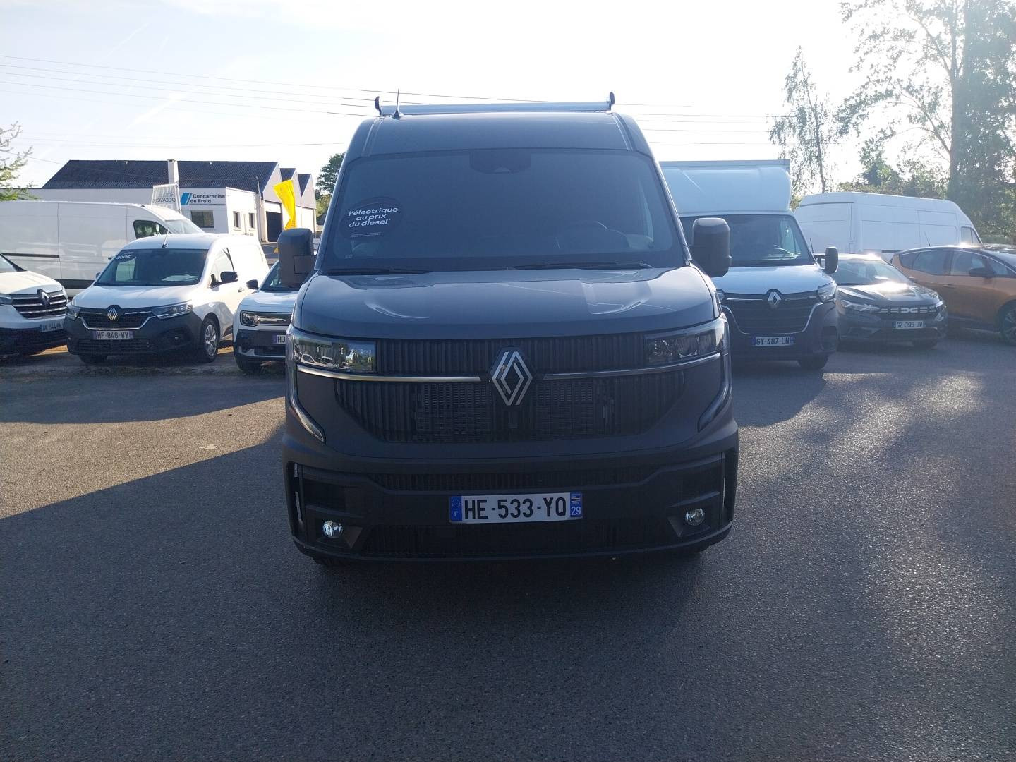 Vente en ligne Renault Master Fourgon MASTER FG BLUE DCI 170 L2H2 3T5 TR AUTO au prix de 61 800 €