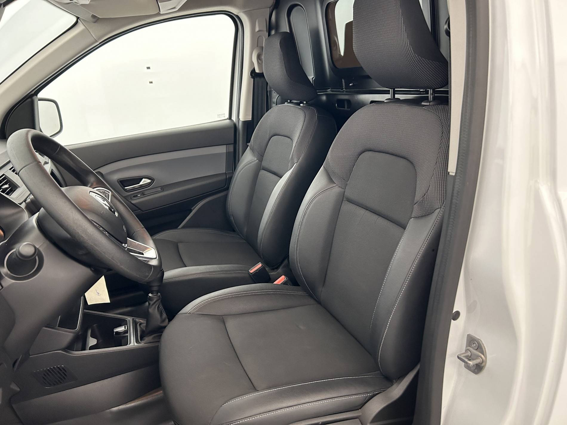 Vente en ligne Renault Express Van  BLUE DCI 75 - 22 au prix de 9 990 €