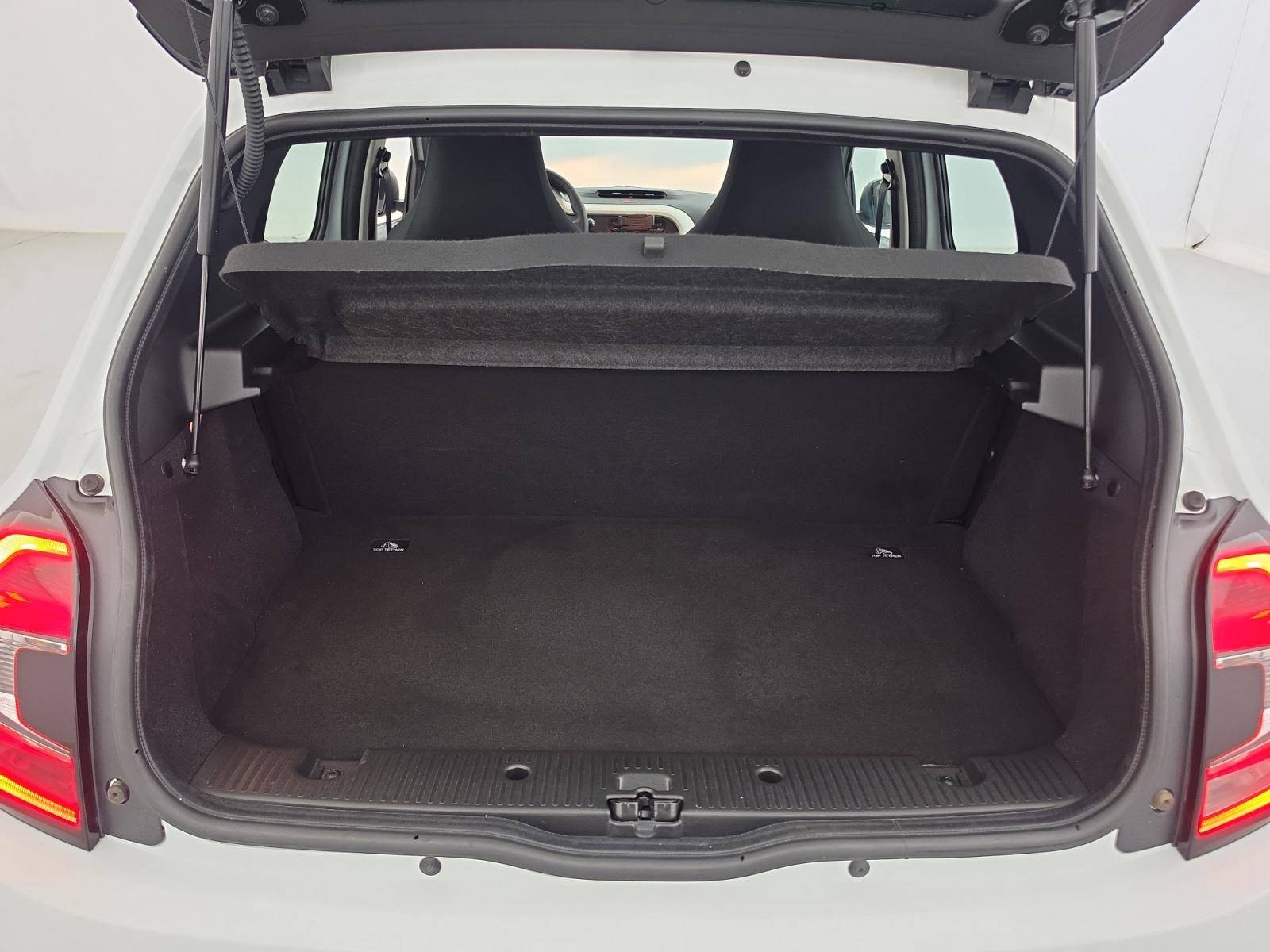 Vente en ligne Renault Twingo Electrique Twingo III E-Tech au prix de 11 990 €