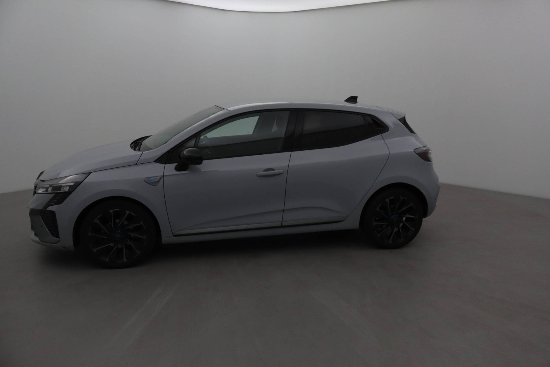 Vente en ligne Renault Clio 5 Clio TCe 90 ch GSR2 au prix de 18 890 €