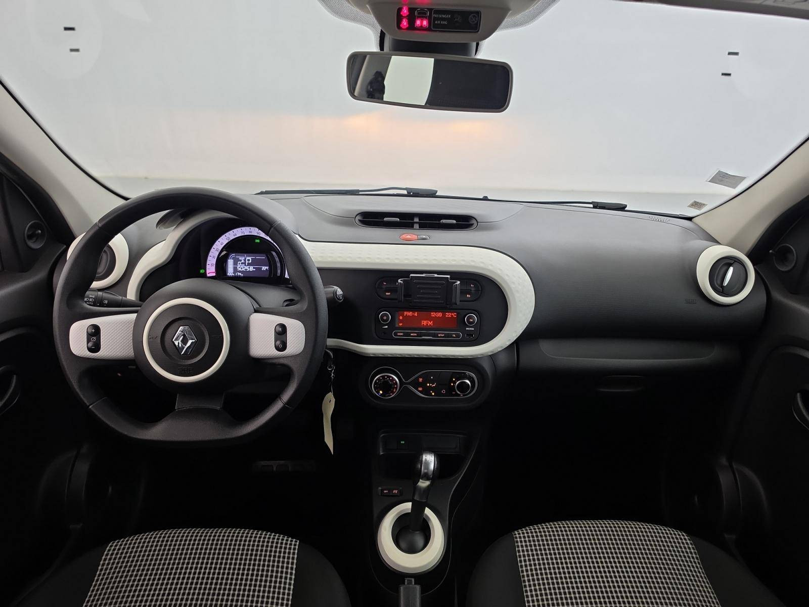 Vente en ligne Renault Twingo Electrique Twingo III E-Tech au prix de 12 900 €