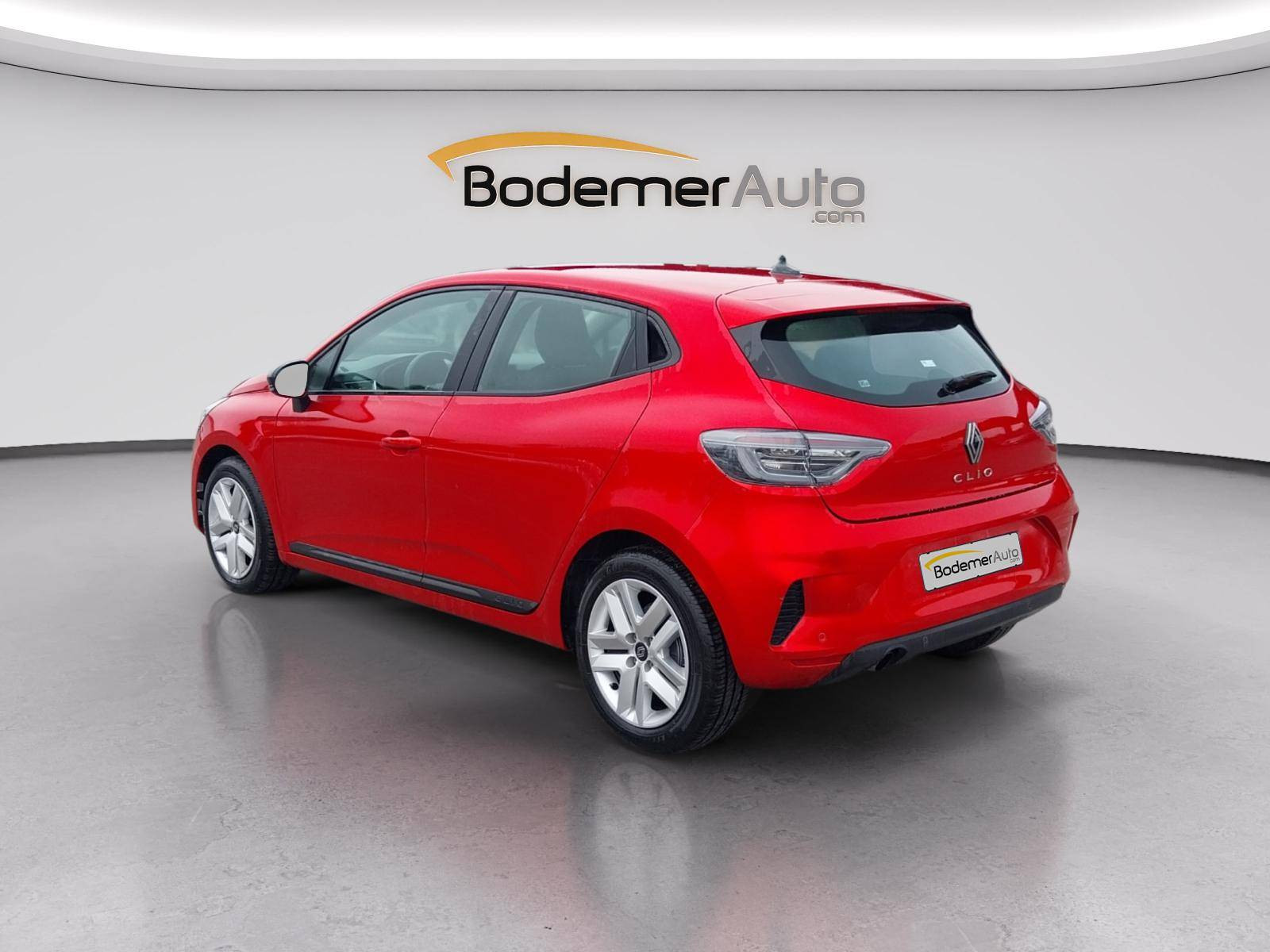 Vente en ligne Renault Clio 5 Clio Blue dCi 100 ch GSR2 au prix de 18 490 €