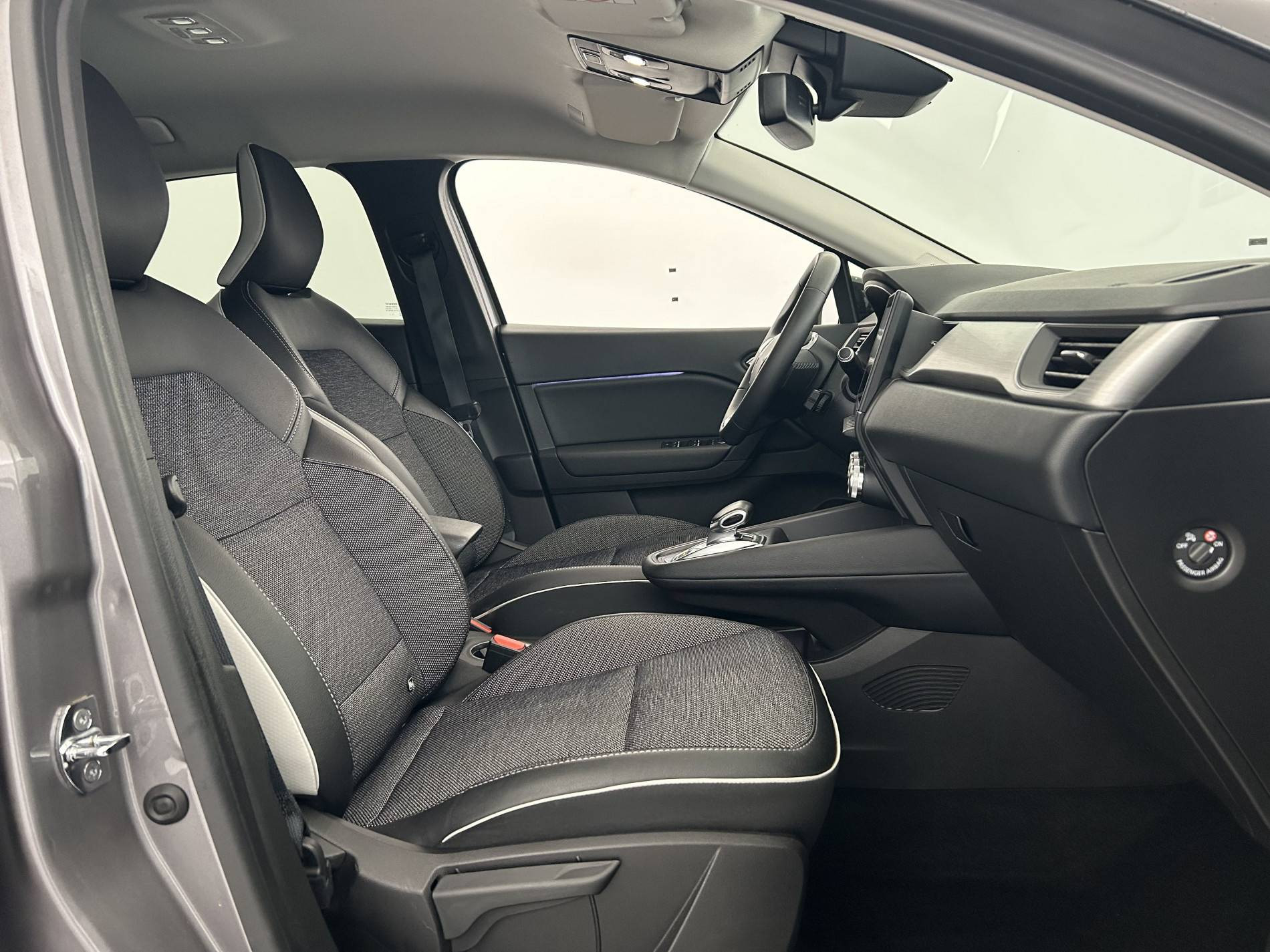 Vente en ligne Renault Captur  E-Tech Plug-in 160 au prix de 17 000 €