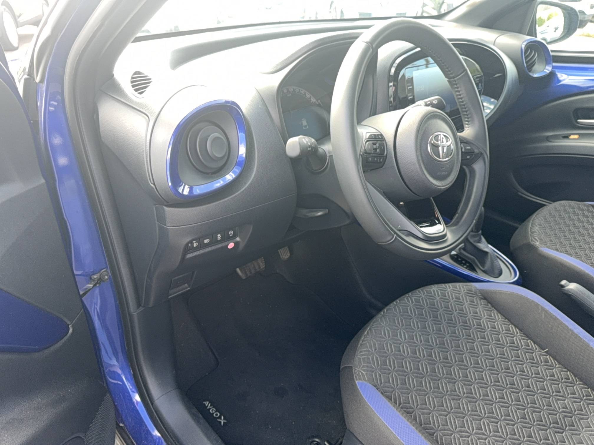 Vente en ligne Toyota Aygo X  1.0 VVT-i 72 S-CVT au prix de 15 490 €