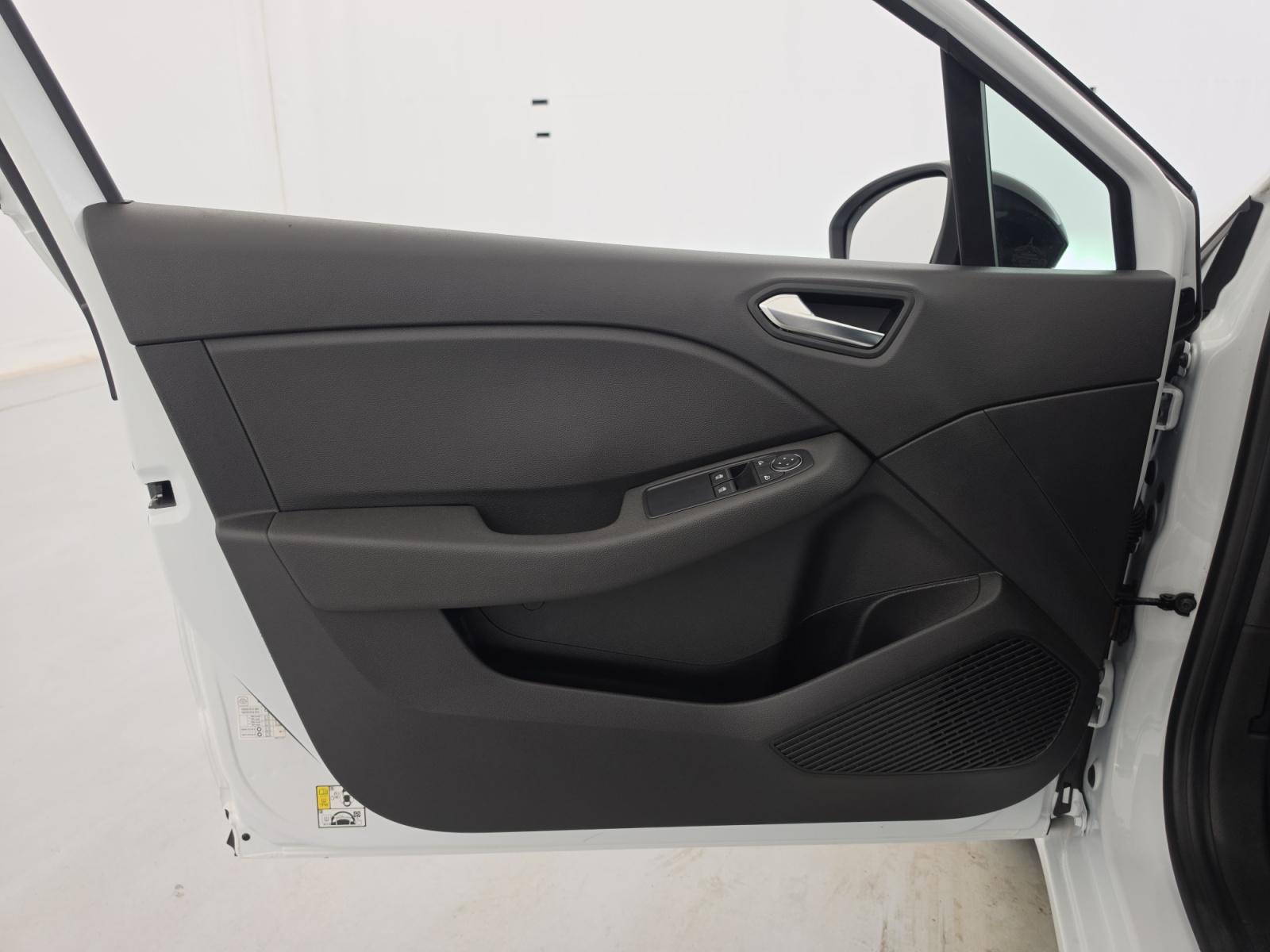 Vente en ligne Renault Clio 5 Clio TCe 90 au prix de 13 390 €
