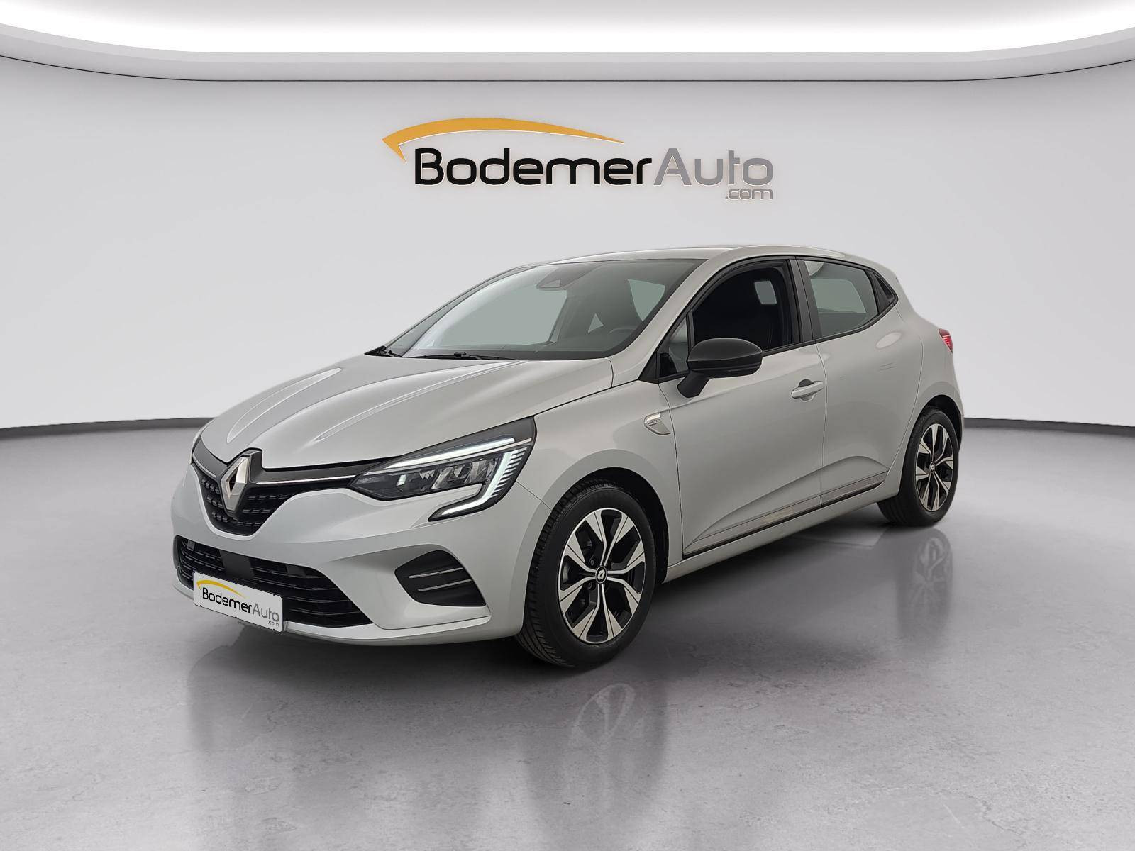 Renault Clio 5 Clio E-Tech 140 - 21N occasion de 2022 en vente à Auray