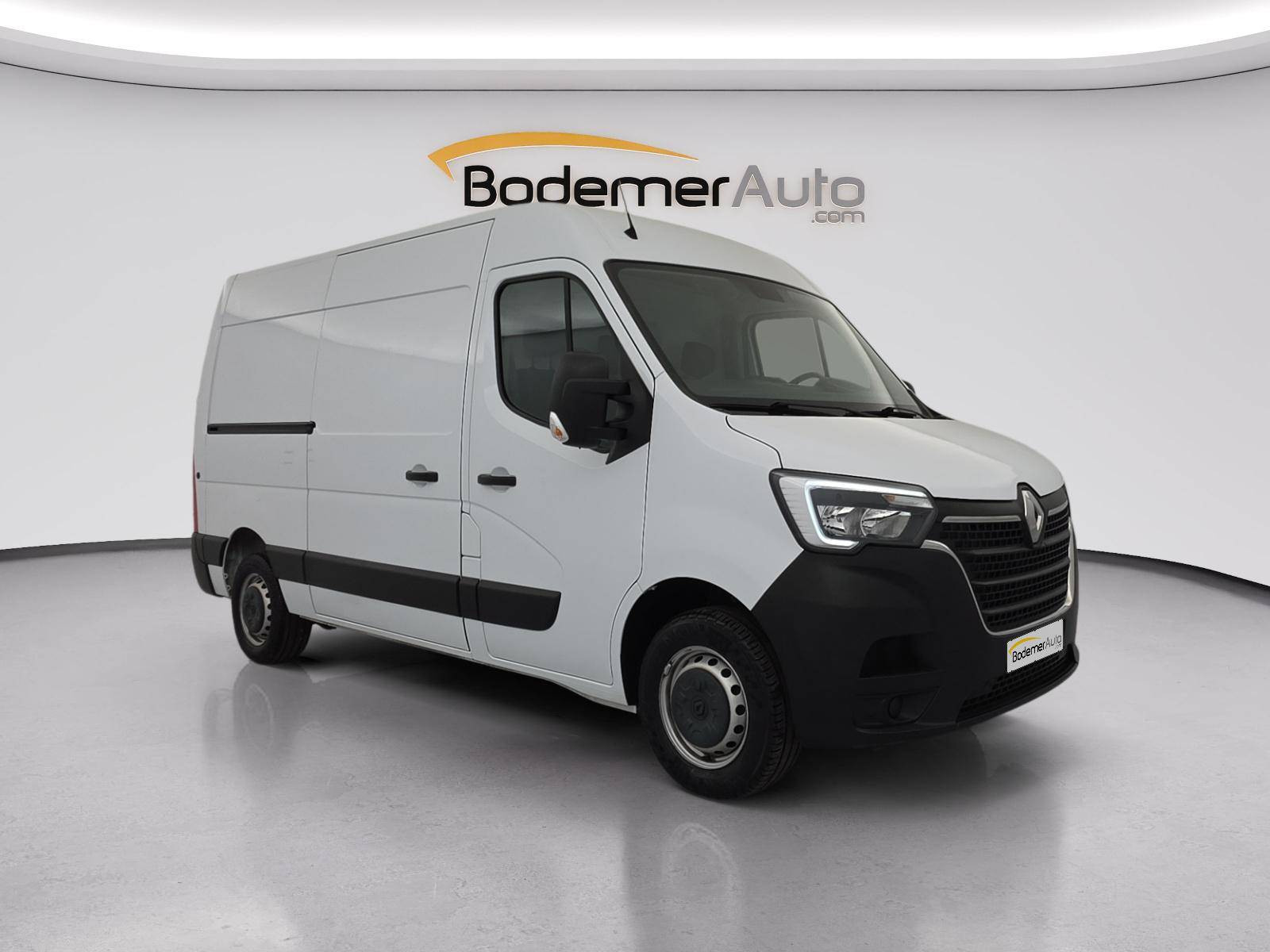 Vente en ligne Renault Master Fourgon MASTER FGN TRAC F3500 L2H2 BLUE DCI 135 au prix de 22 990 €