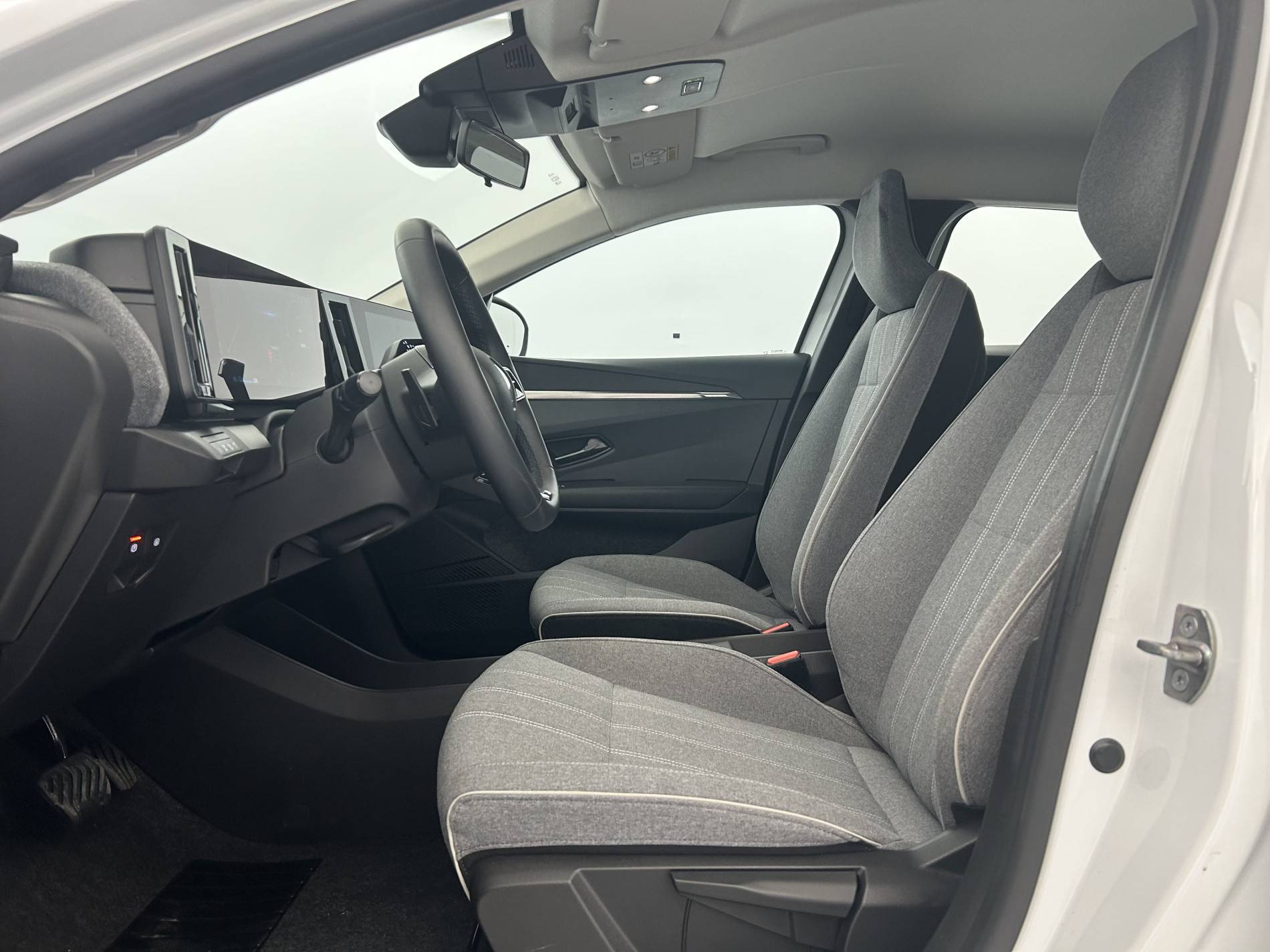 Vente en ligne Renault Megane E-Tech  EV40 130ch standard charge au prix de 18 790 €