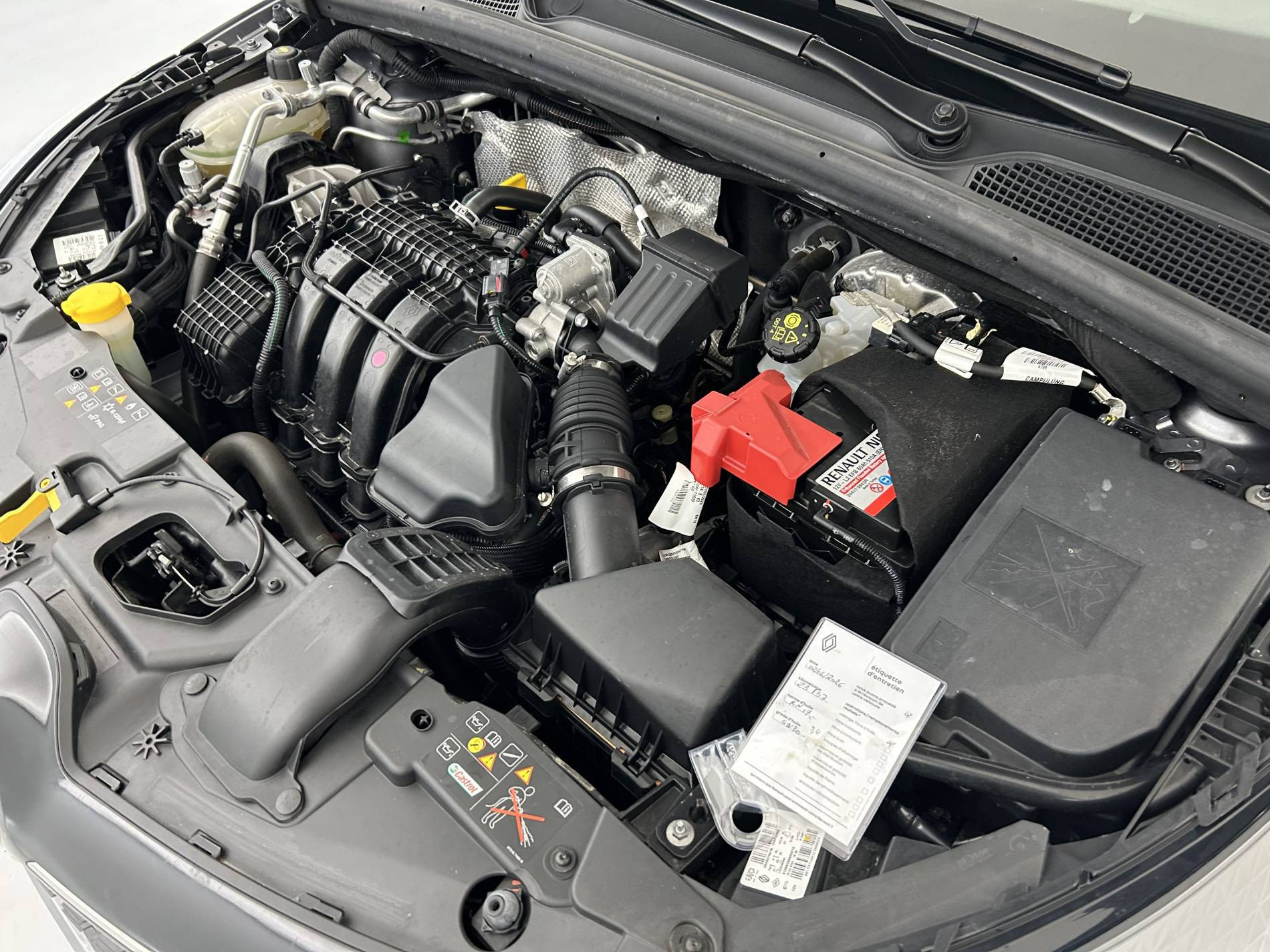 Vente en ligne Renault Clio 5 Clio SCe 65 au prix de 12 790 €