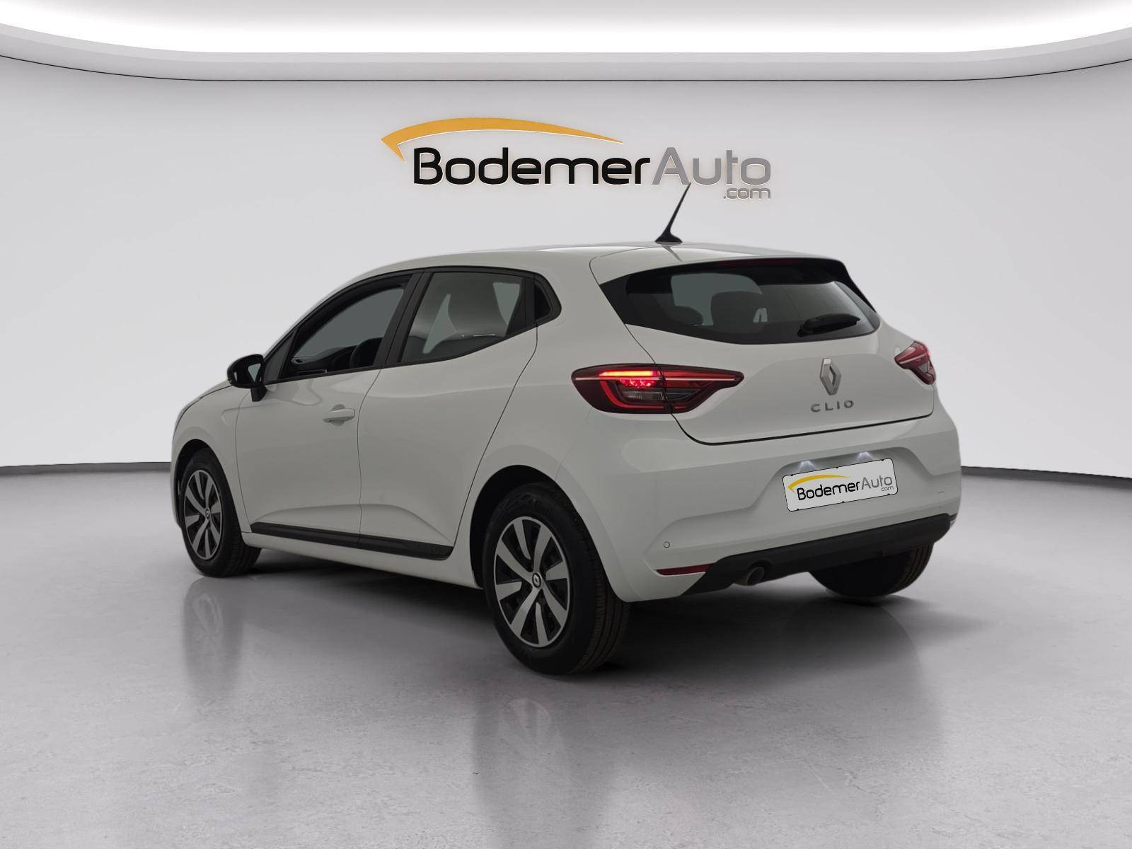 Vente en ligne Renault Clio 5 Clio TCe 90 au prix de 14 490 €