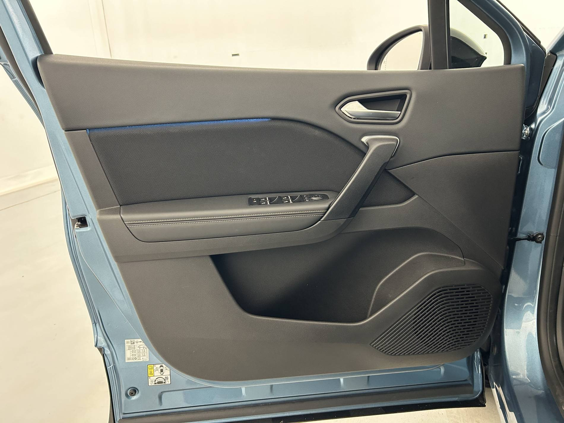 Vente en ligne Renault Symbioz  E-Tech full hybrid 145 au prix de 26 790 €