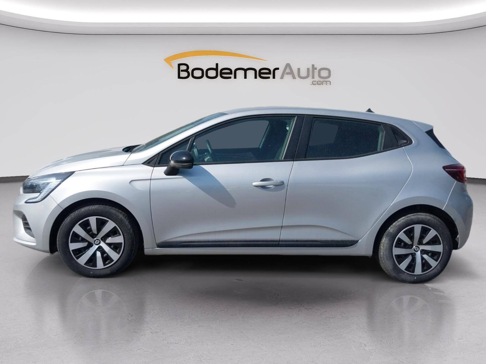 Vente en ligne Renault Clio 5 Clio TCe 90 au prix de 13 490 €