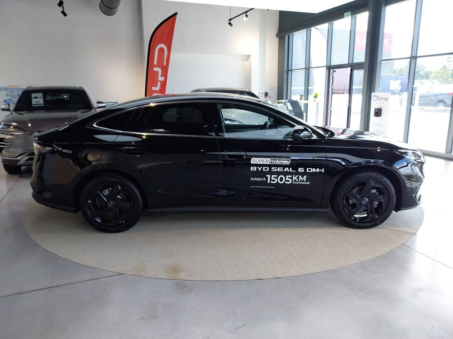 Vente en ligne Byd Seal 6 DM-i  1.5l DM-i 156 kW PHEV au prix de 33 890 €
