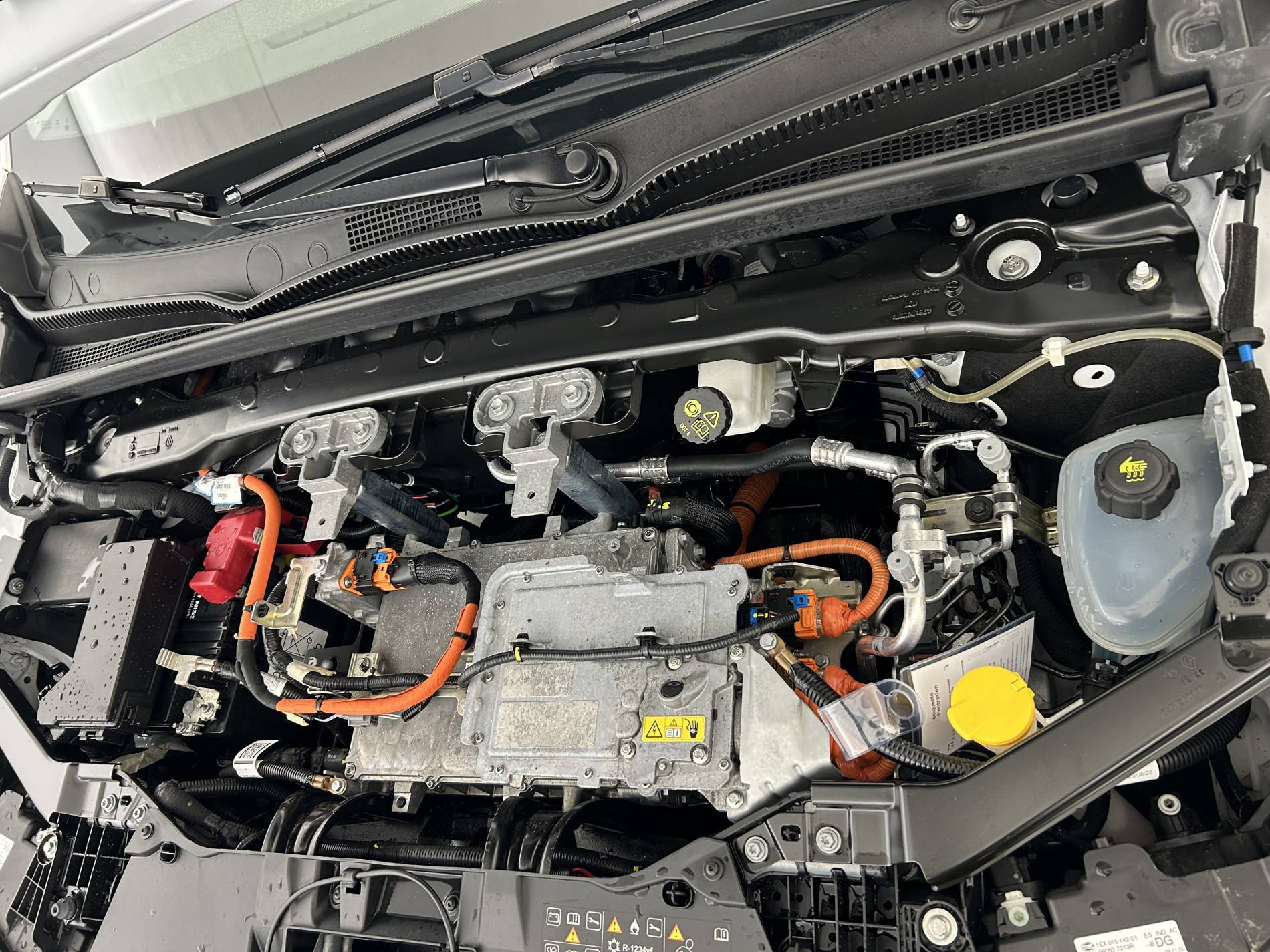 Vente en ligne Renault Megane E-Tech  EV40 130ch standard charge au prix de 16 990 €