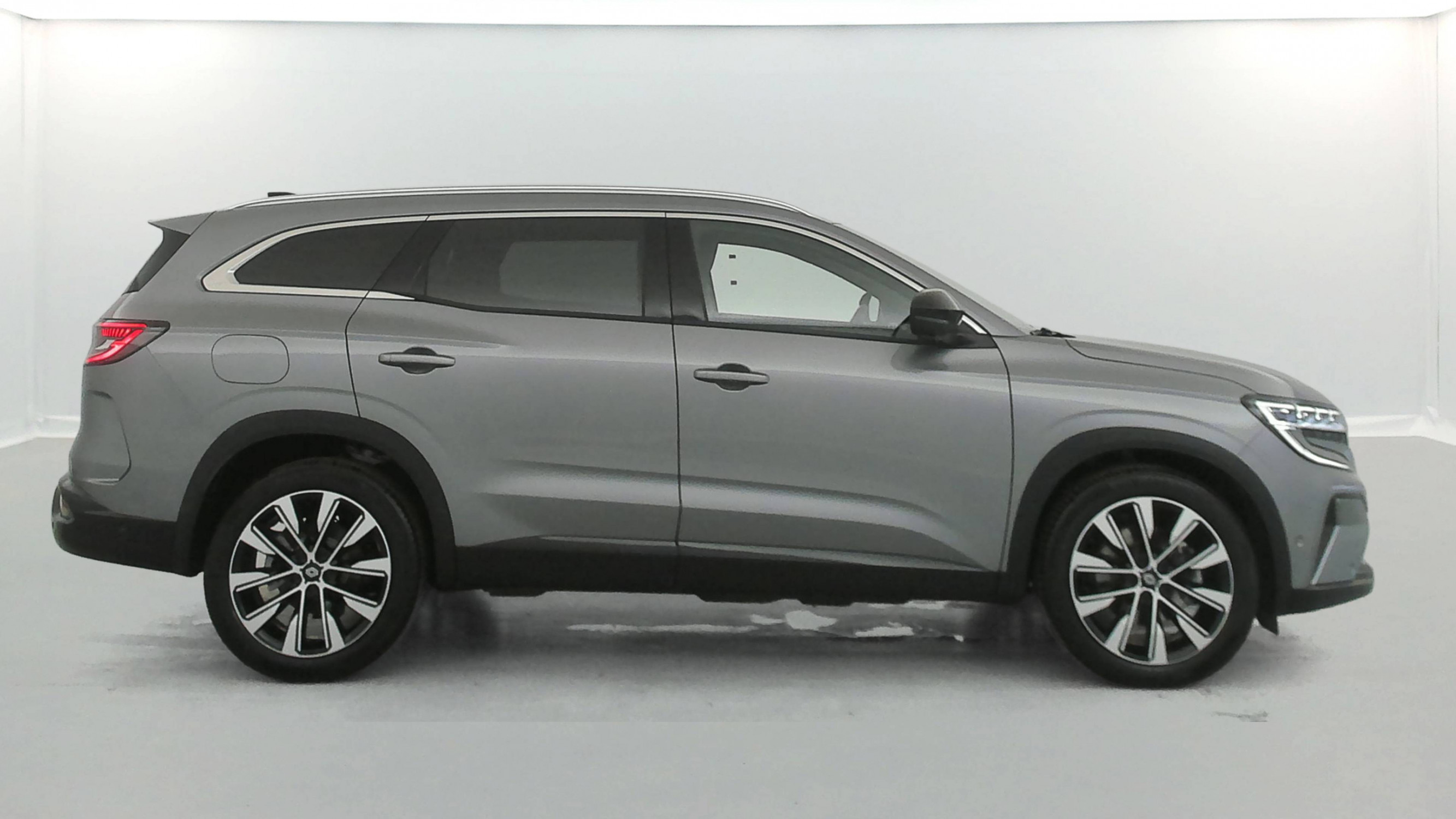 Vente en ligne Renault Espace Espace E-Tech full hybrid 200 GSR2 au prix de 34 690 €