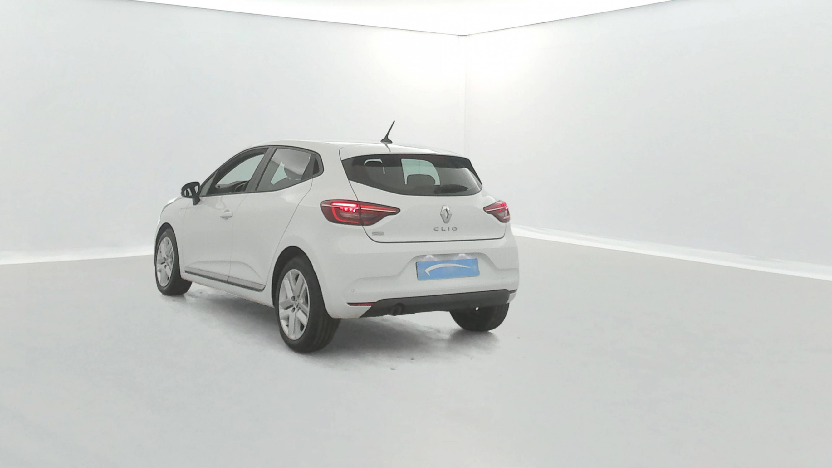 Vente en ligne Renault Clio 5 Clio TCe 90 - 21 au prix de 13 990 €