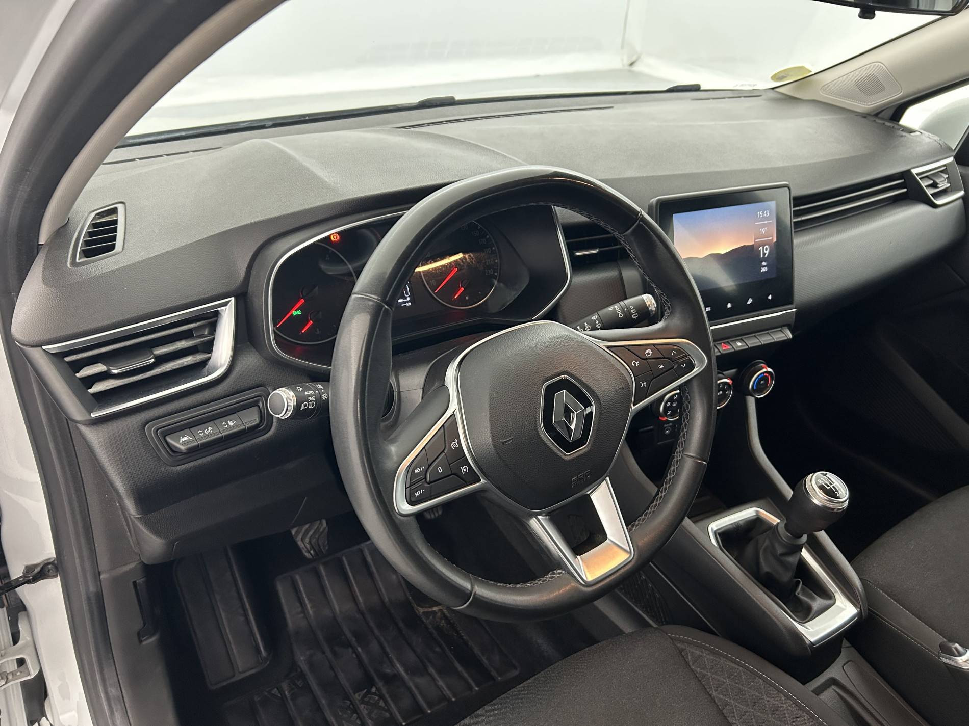 Vente en ligne Renault Clio 5 CLIO SOCIETE BLUE DCI 85 au prix de 11 790 €