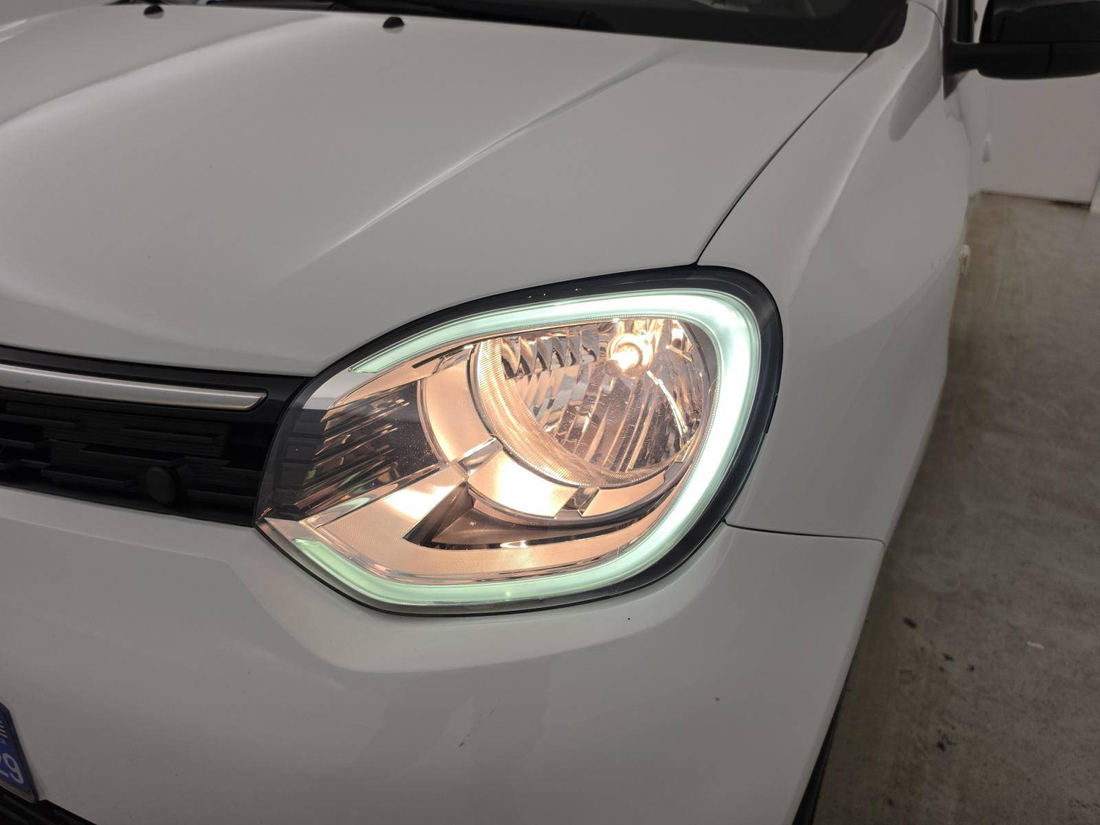 Vente en ligne Renault Twingo Electrique Twingo III E-Tech au prix de 13 900 €
