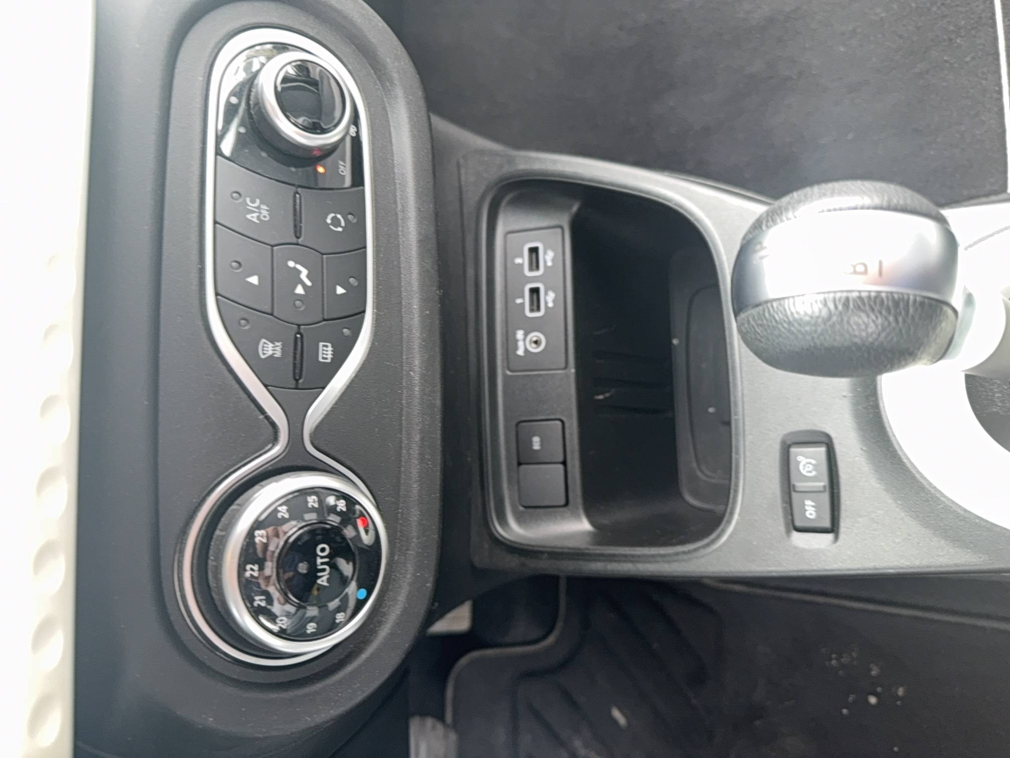 Vente en ligne Renault Twingo Electrique Twingo III E-Tech au prix de 12 490 €