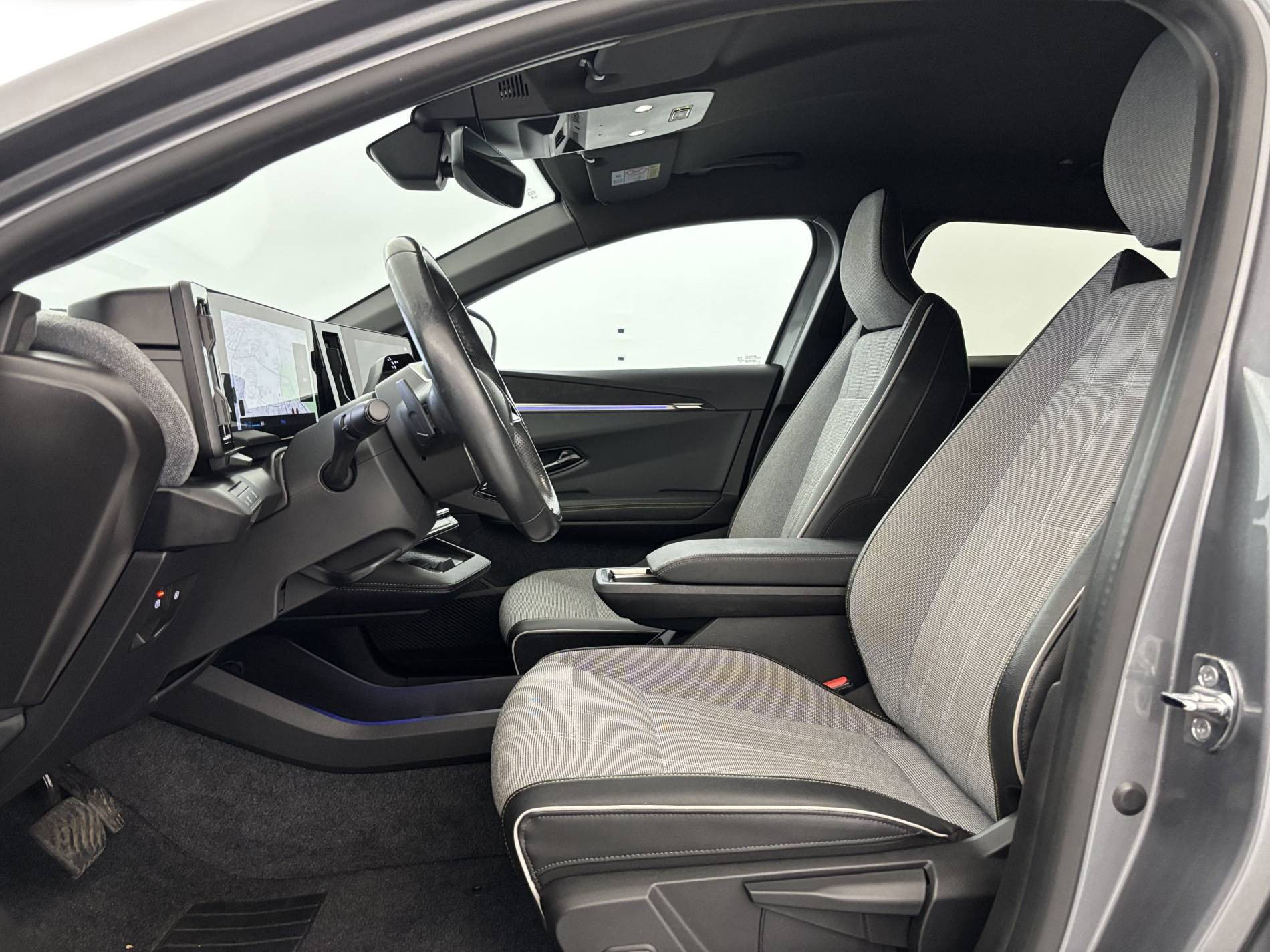 Vente en ligne Renault Megane E-Tech  EV60 220 ch super charge au prix de 24 990 €