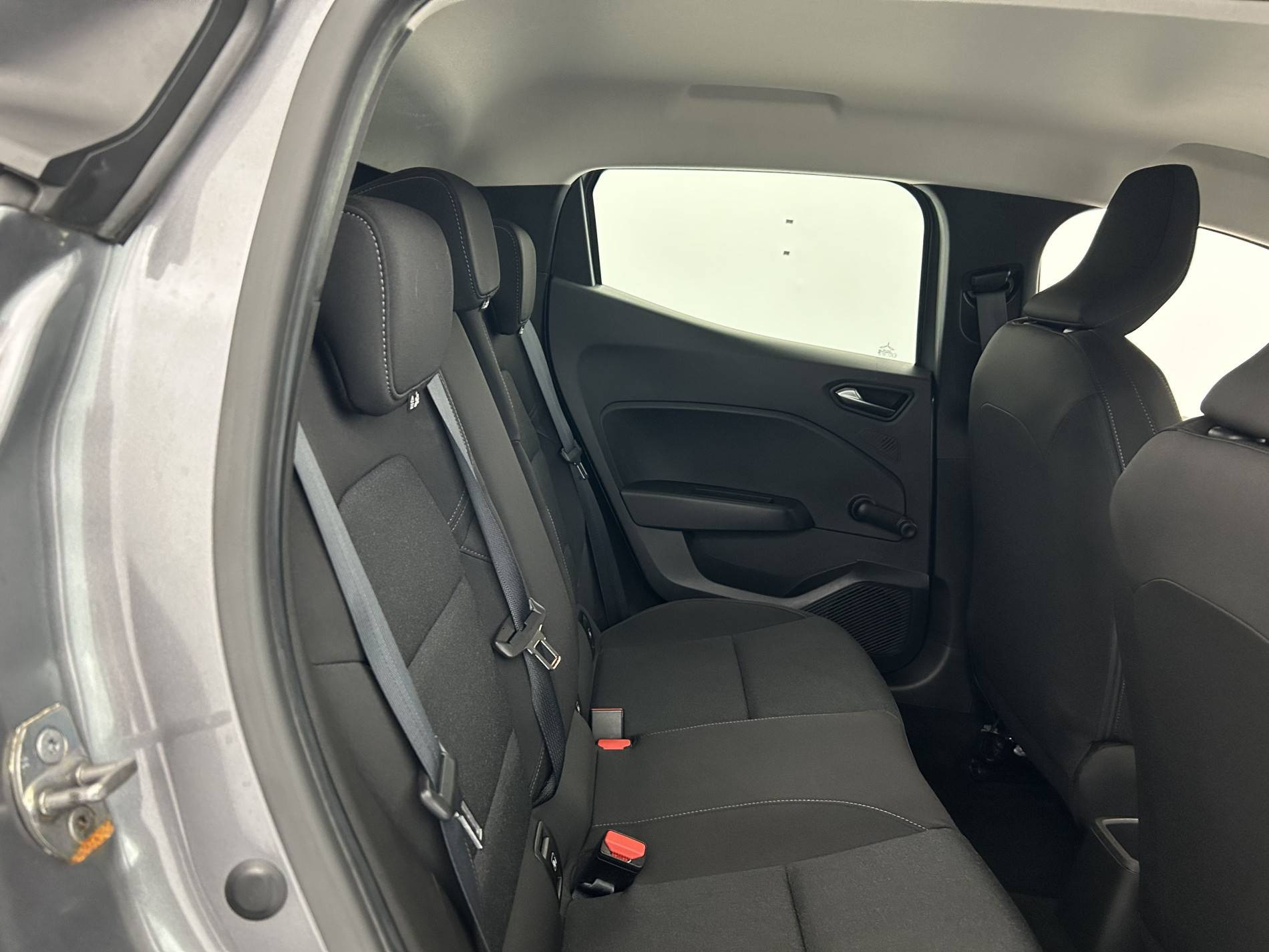Vente en ligne Renault Clio 5 Clio TCe 90 au prix de 13 690 €