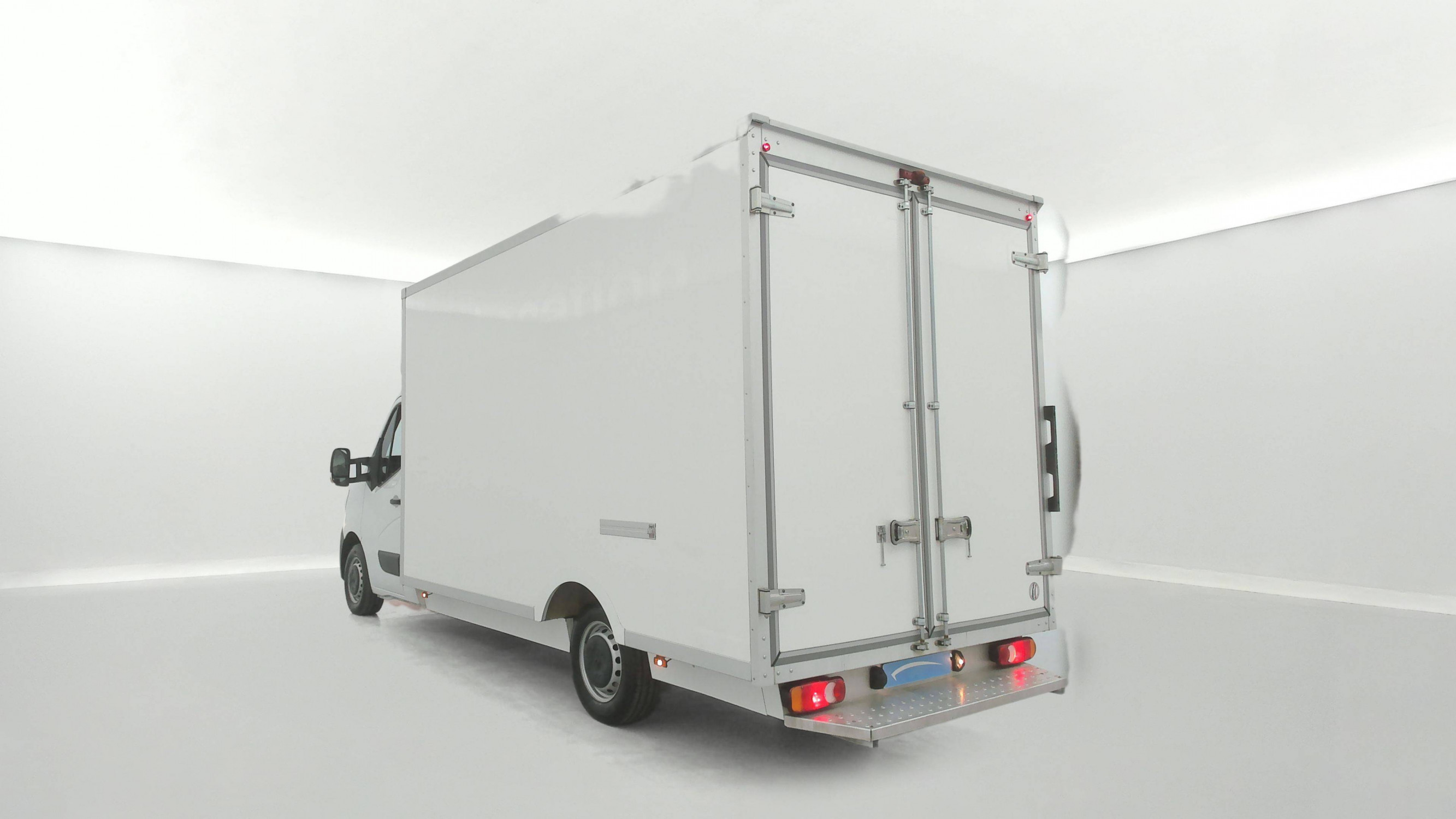 Vente en ligne Renault Master 3 Châssis Cabine MASTER PHC TRAC F3500 L3H1 BLUE DCI 145 EURO VI au prix de 31 990 €