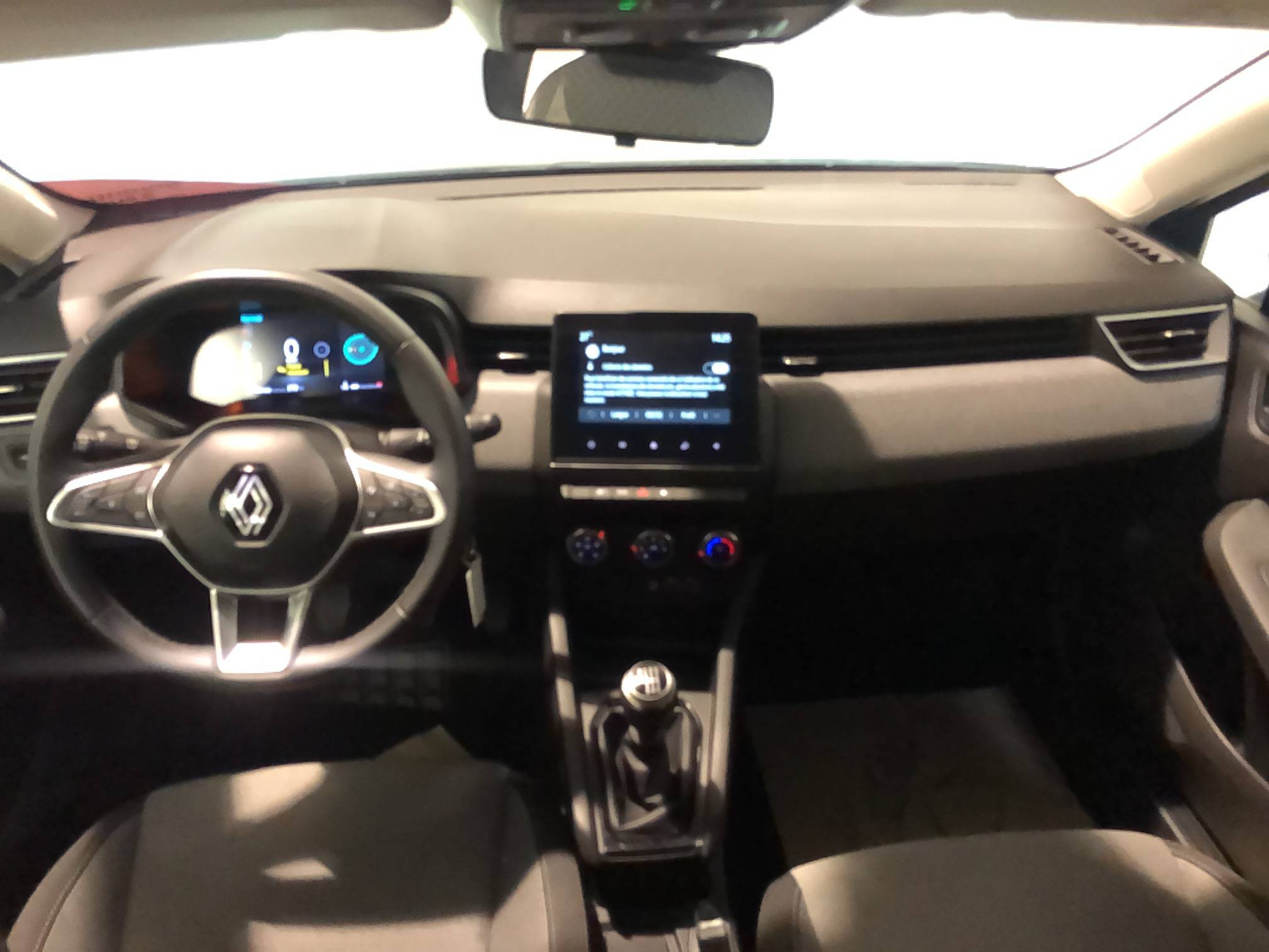 Vente en ligne Renault Clio 5 Clio TCe 90 au prix de 15 990 €