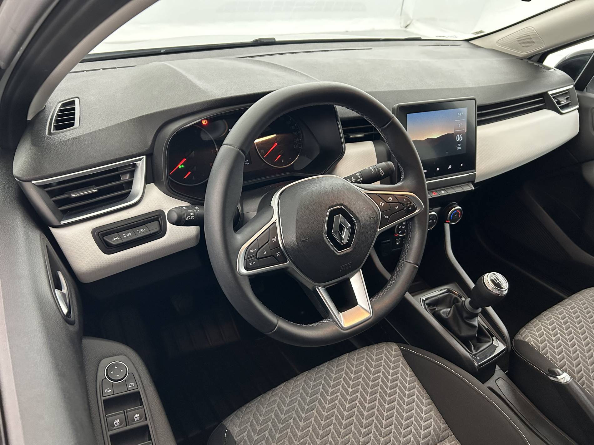 Vente en ligne Renault Clio 5 Clio TCe 90 au prix de 14 990 €