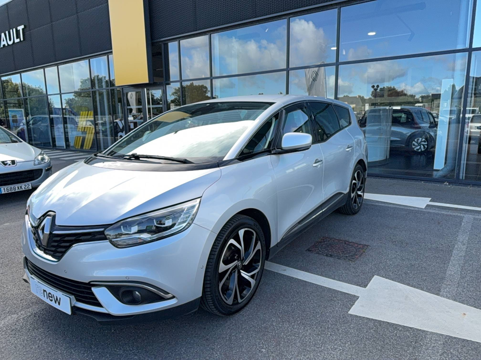 Renault Grand Scenic 4 Grand Scenic Blue dCi 120 EDC occasion de 2019 en vente à Lamballe
