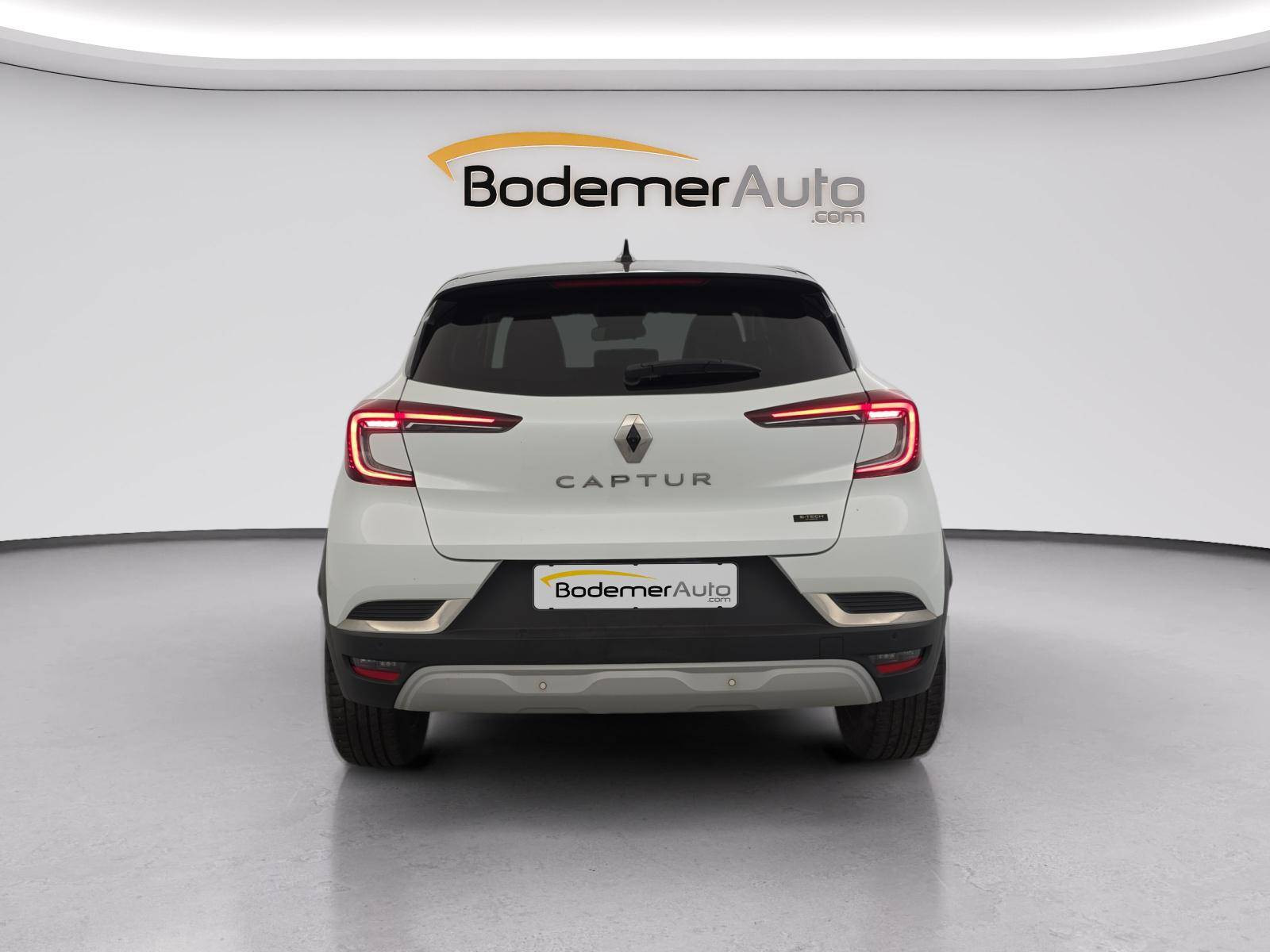 Vente en ligne Renault Captur  E-Tech full hybrid 145 au prix de 21 500 €