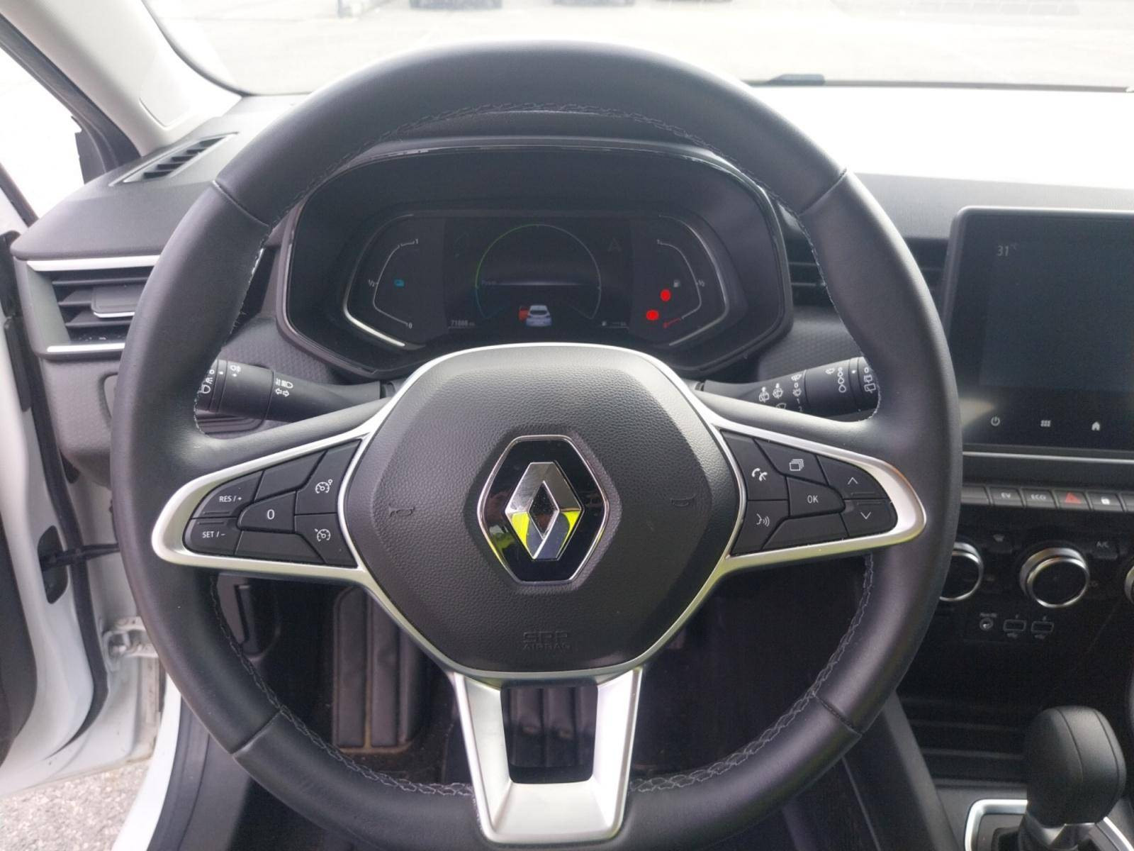 Vente en ligne Renault Clio 5 CLIO SOCIETE E-TECH 140 - 21N au prix de 13 290 €