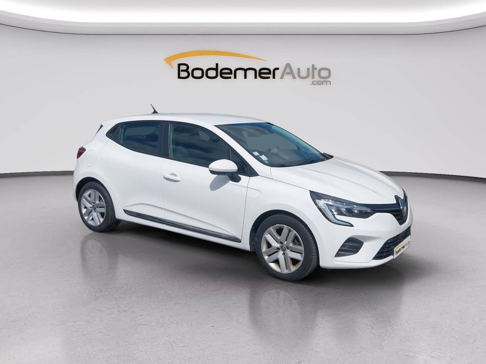 Vente en ligne Renault Clio 5 Clio E-Tech 140 - 21N au prix de 14 890 €