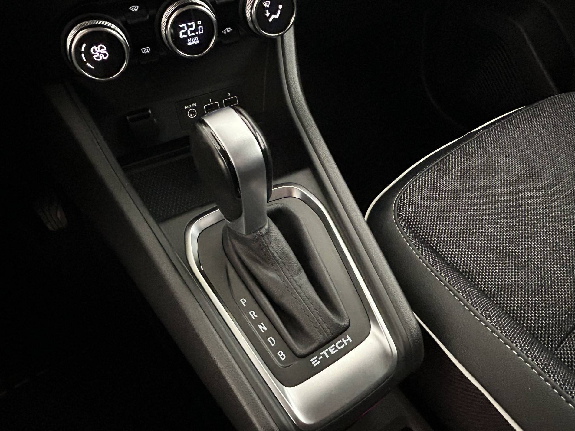Vente en ligne Renault Captur  E-Tech 145 - 21 au prix de 18 490 €