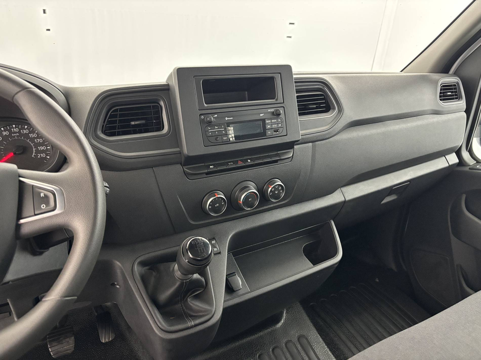 Vente en ligne Renault Master 3 Châssis Cabine MASTER CC PROP RJ3500 L2 PAFC BLUE DCI 130 EURO VI au prix de 32 400 €