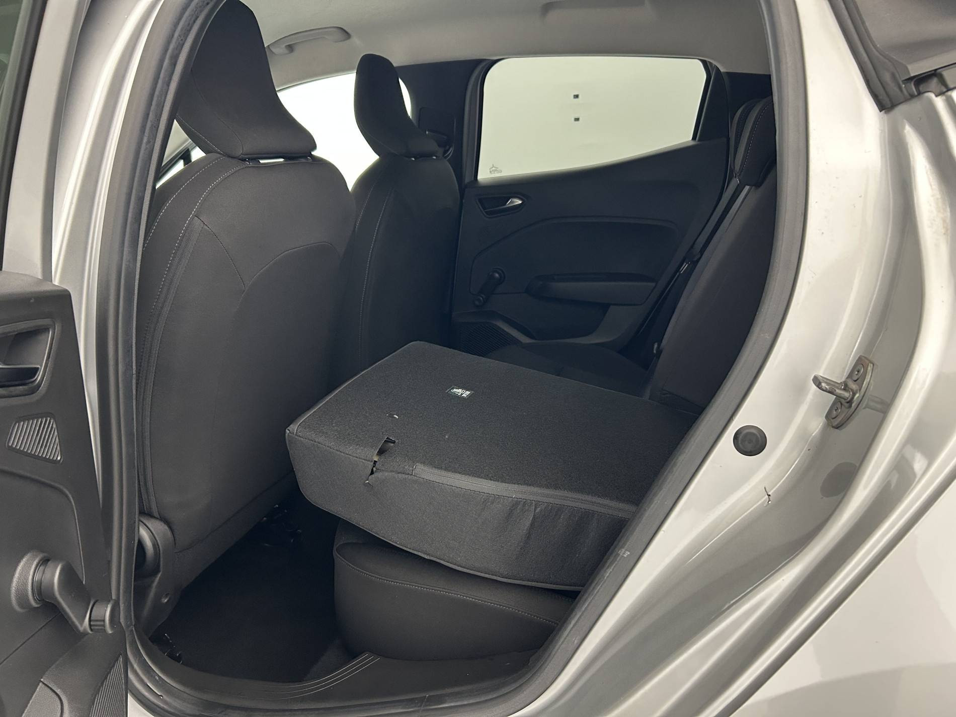 Vente en ligne Renault Clio 5 Clio TCe 90 au prix de 13 990 €