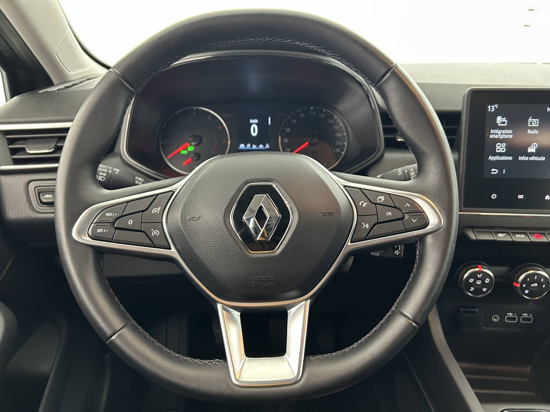 Vente en ligne Renault Clio 5 Clio TCe 90 au prix de 13 790 €