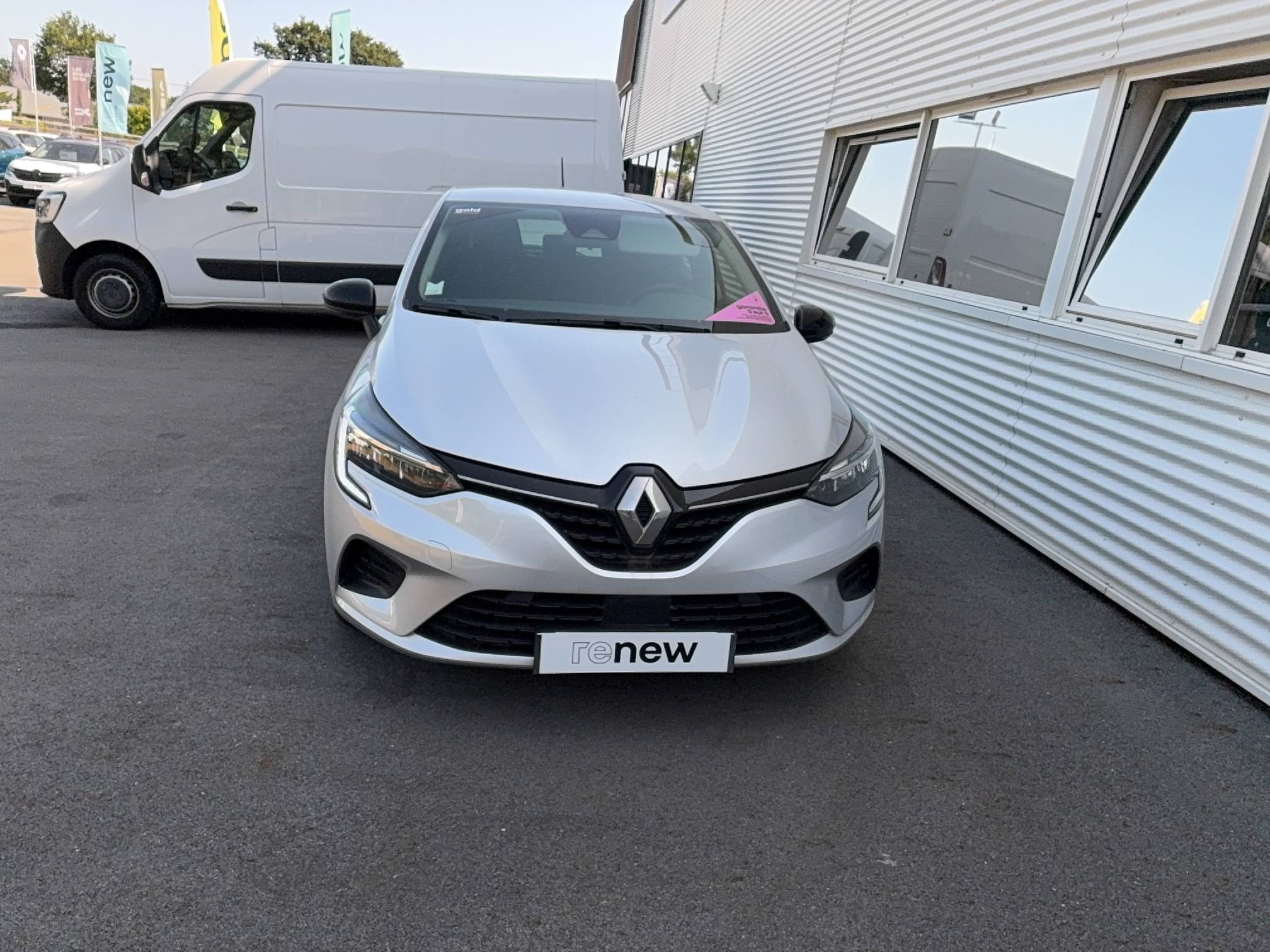 Vente en ligne Renault Clio 5 Clio TCe 90 au prix de 13 590 €