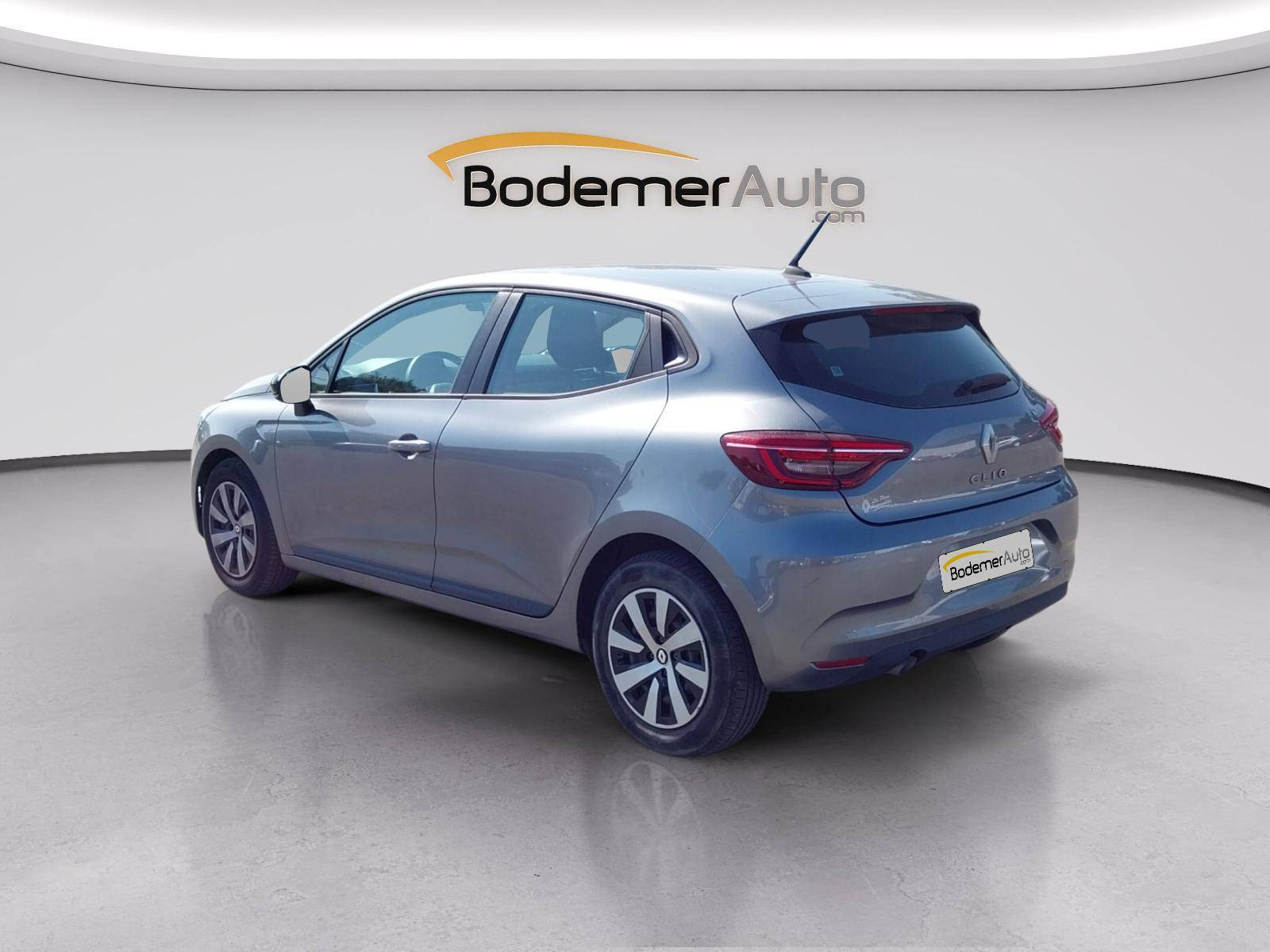 Vente en ligne Renault Clio 5 Clio TCe 90 au prix de 14 490 €