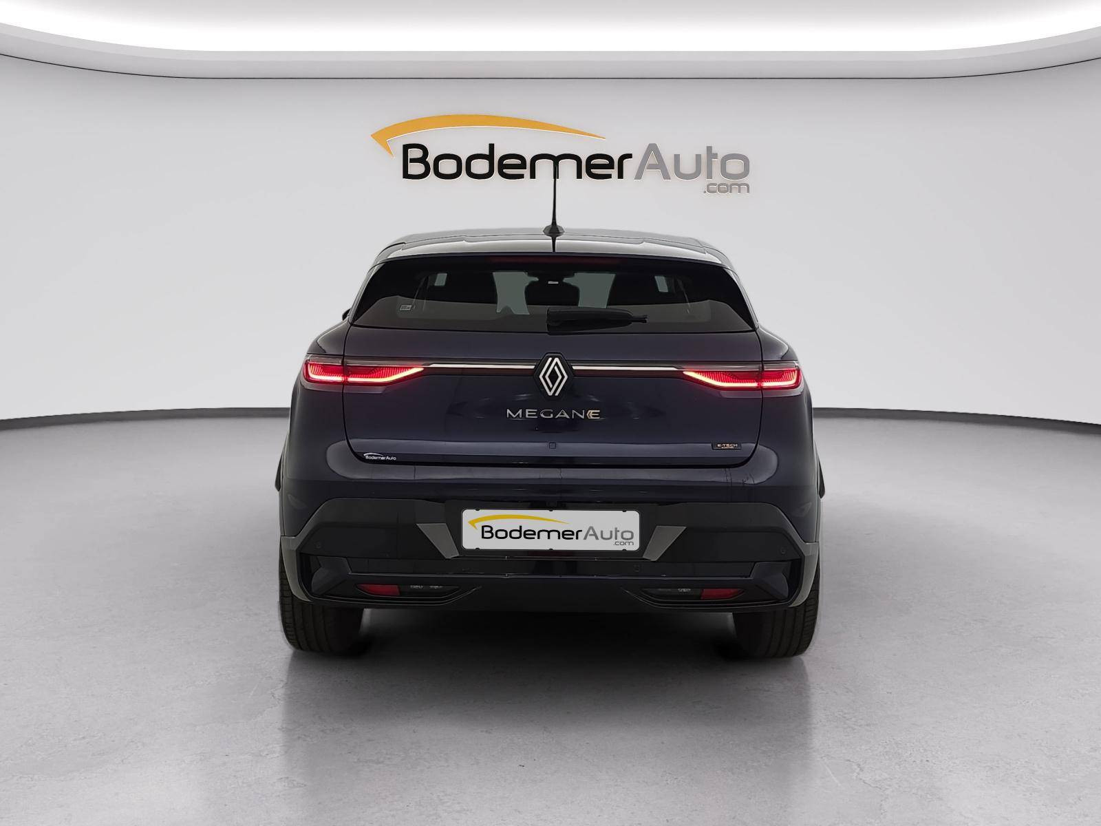 Vente en ligne Renault Megane E-Tech  EV60 220 ch super charge au prix de 23 990 €