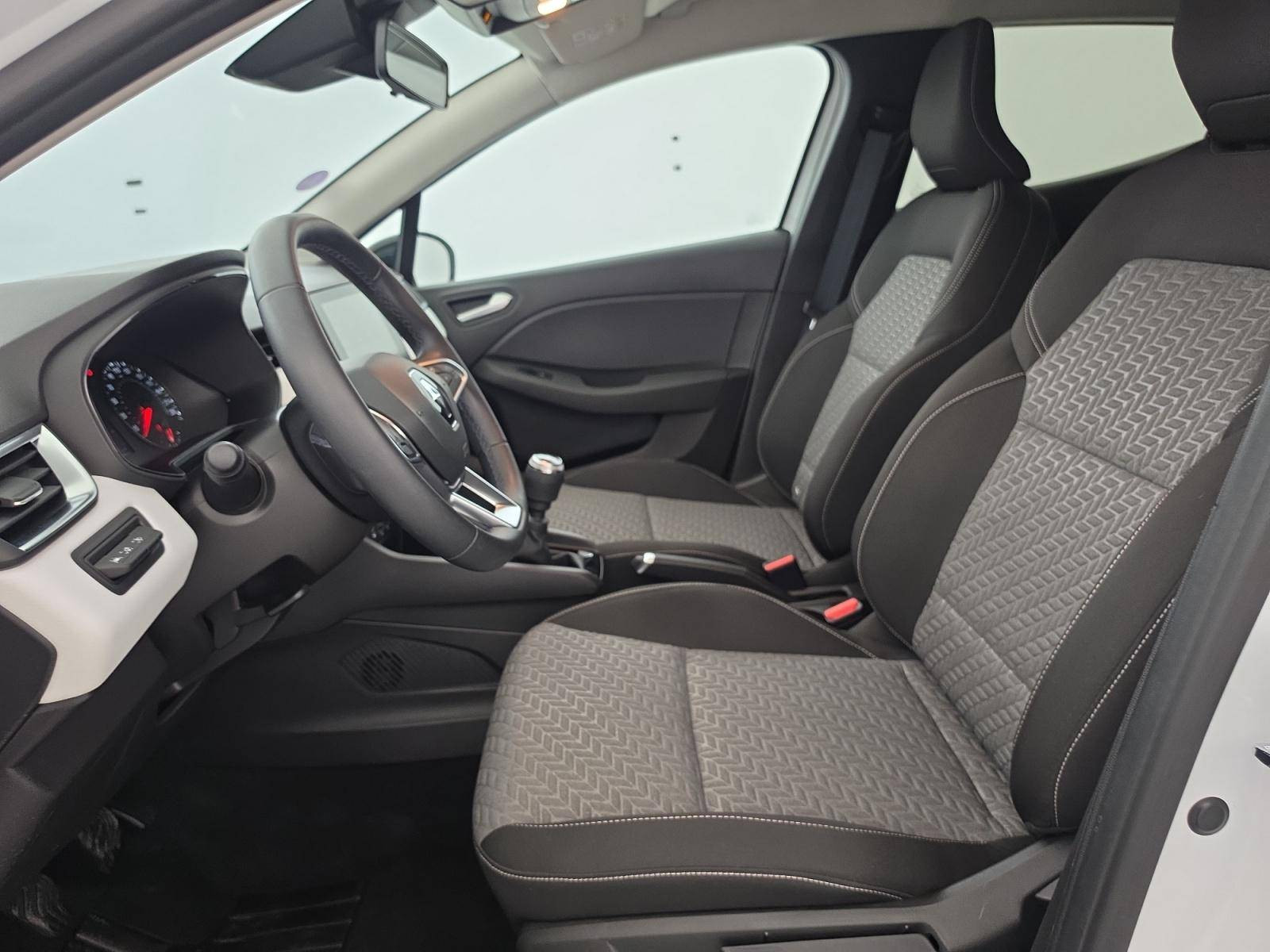 Vente en ligne Renault Clio 5 Clio TCe 90 au prix de 13 800 €